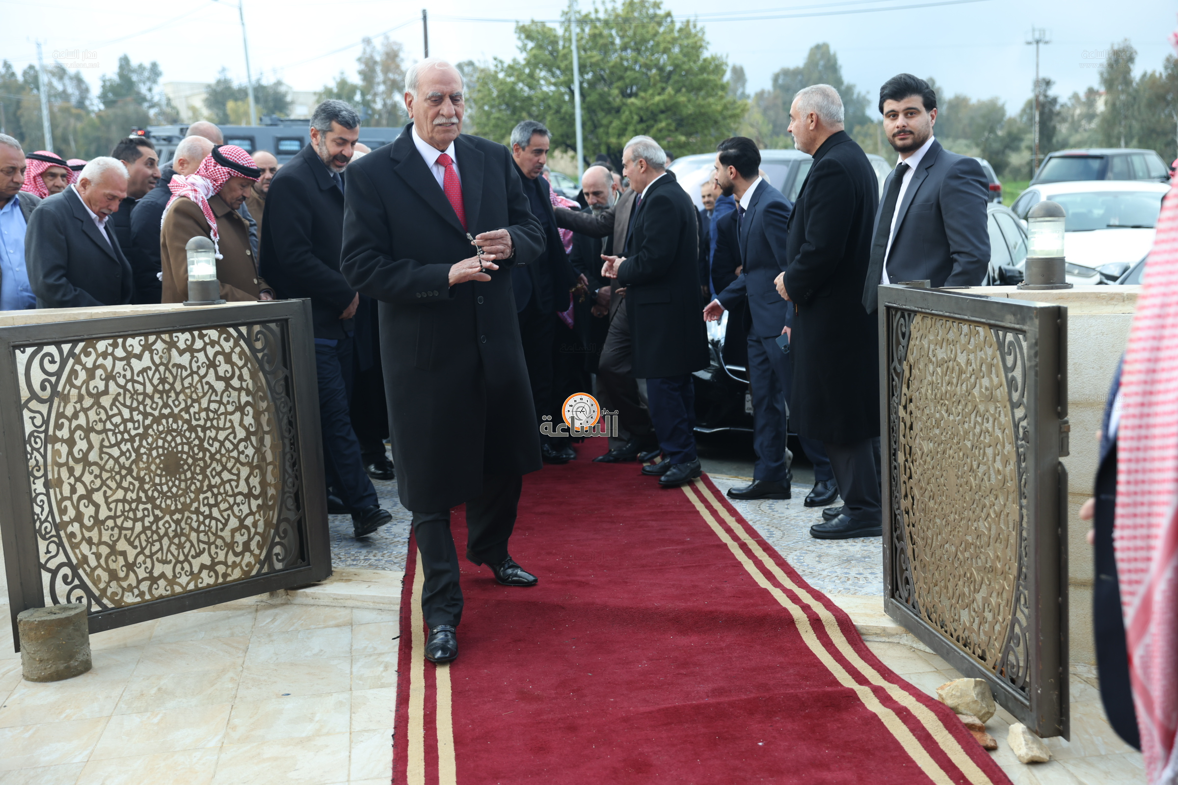 Madar Al-Saa Images 0.46046714121586085