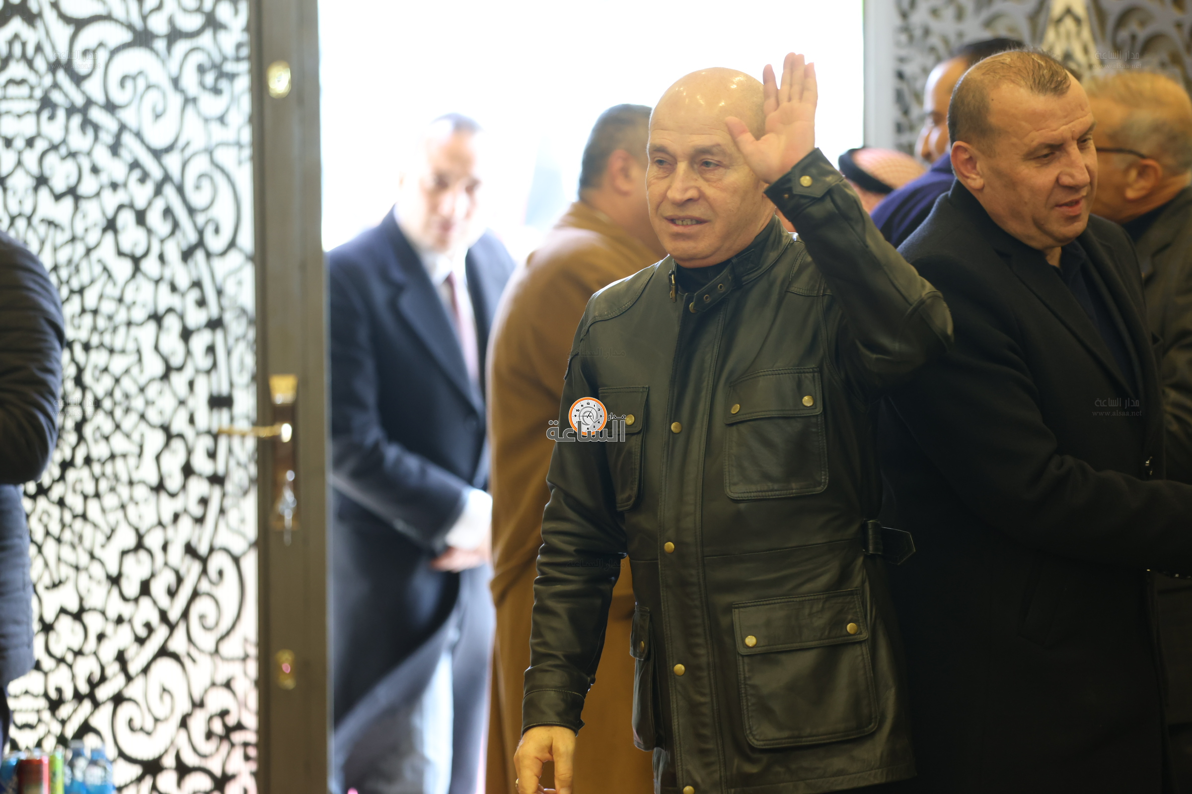 Madar Al-Saa Images 0.48900744929772244