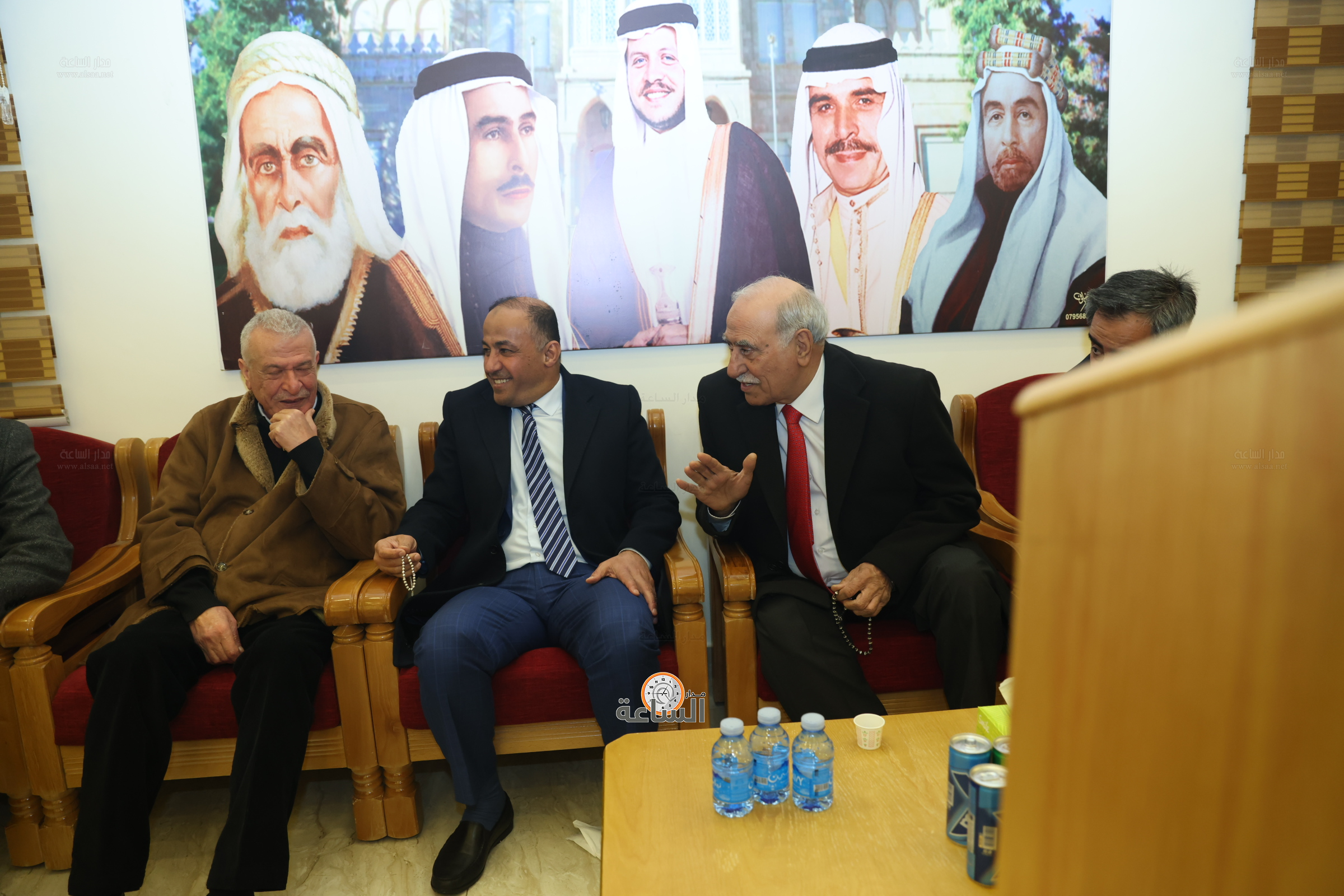 Madar Al-Saa Images 0.927671689527943