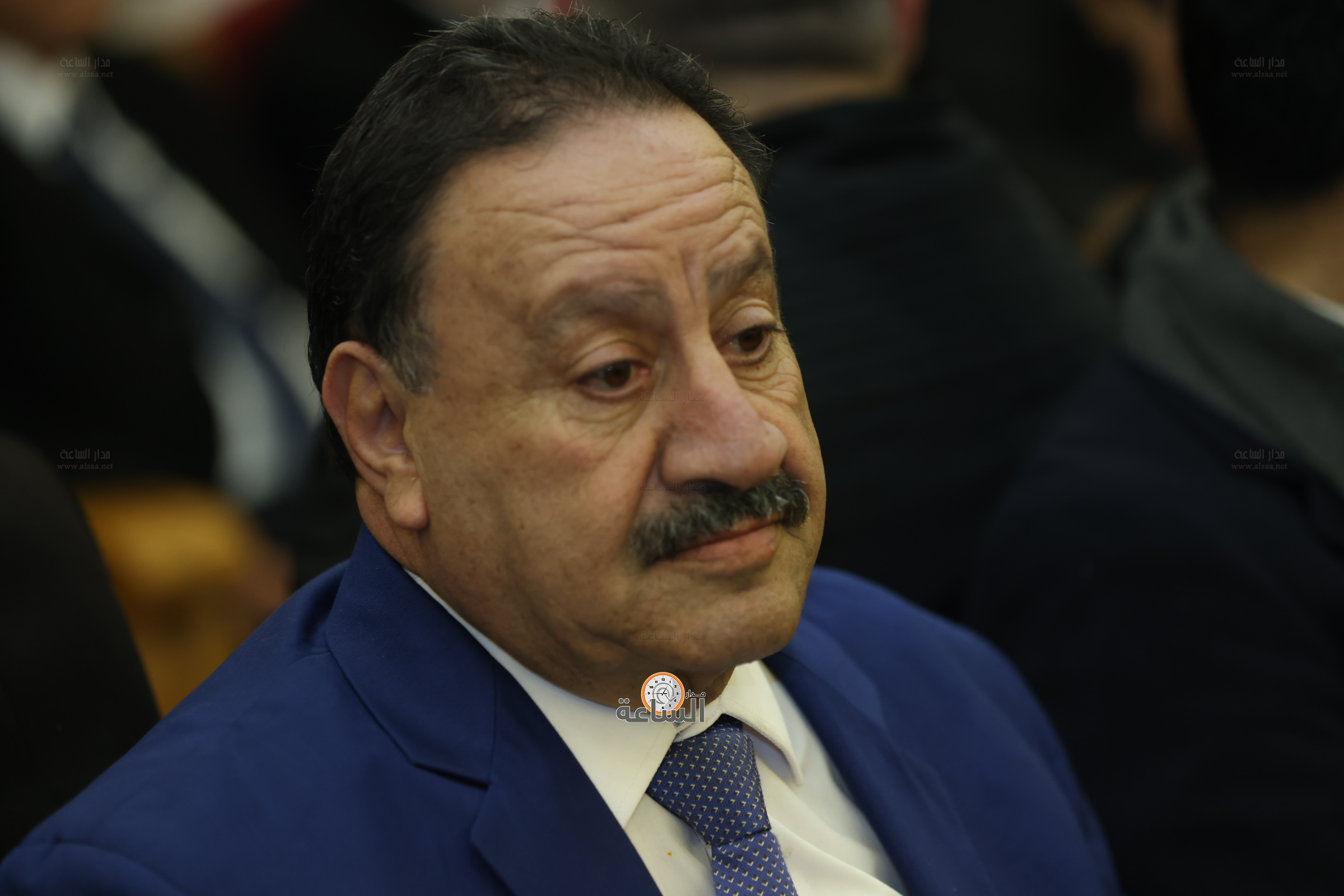 Madar Al-Saa Images 0.3137145793769264