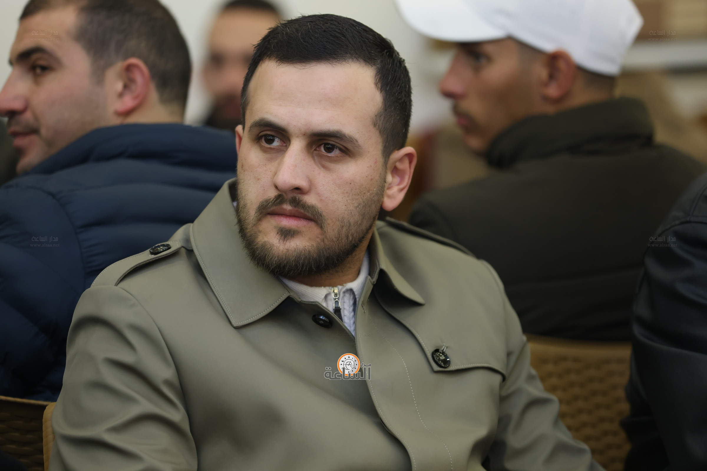 Madar Al-Saa Images 0.48553589861663315