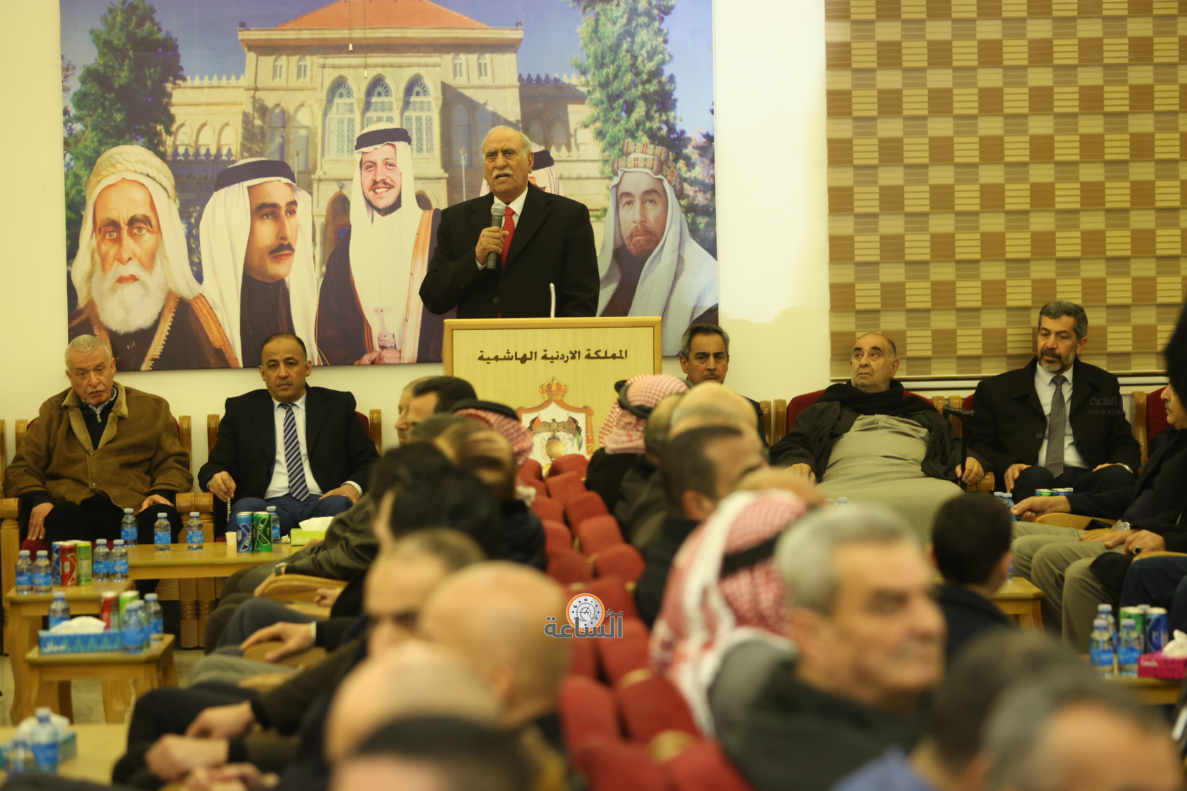 Madar Al-Saa Images 0.30006413152671496