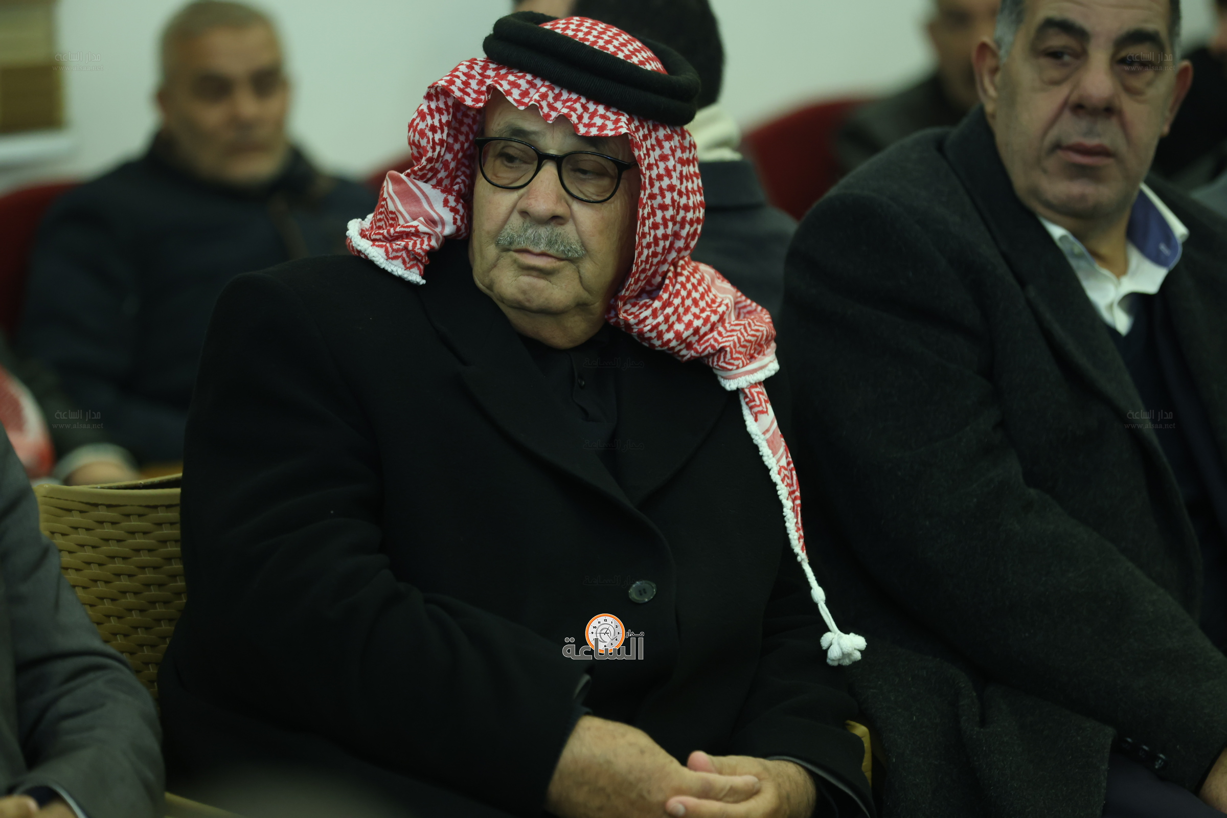 Madar Al-Saa Images 0.7177722390221445