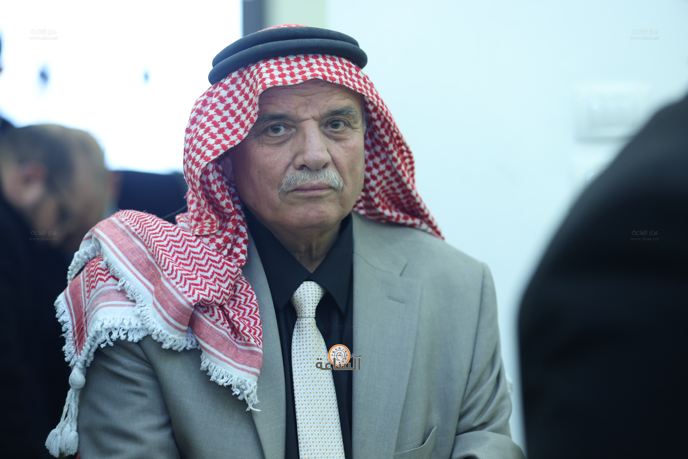 Madar Al-Saa Images 0.512964032192415