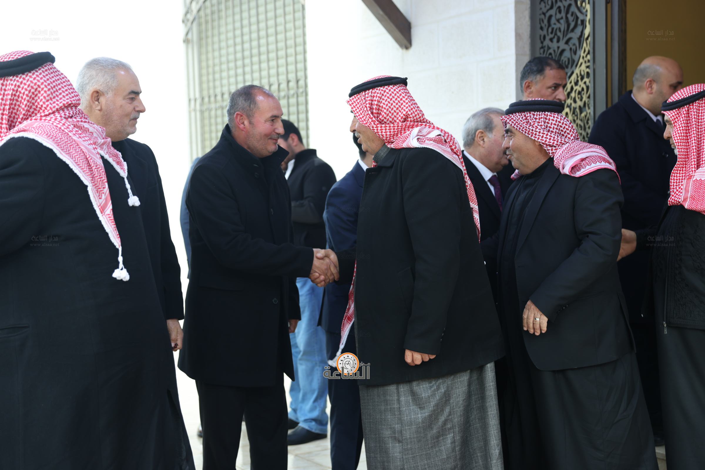 Madar Al-Saa Images 0.9538812494222425