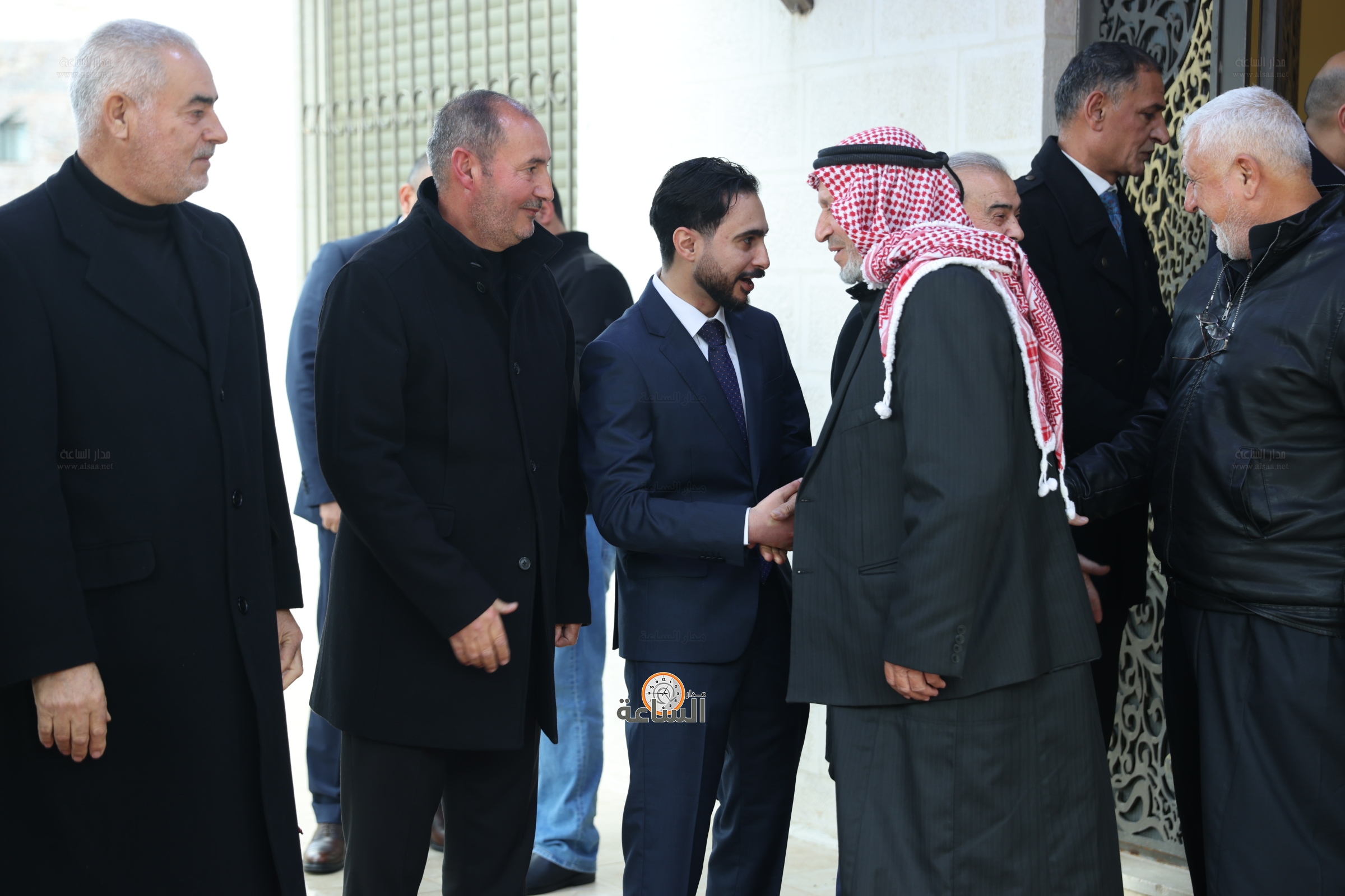 Madar Al-Saa Images 0.9429119021765984