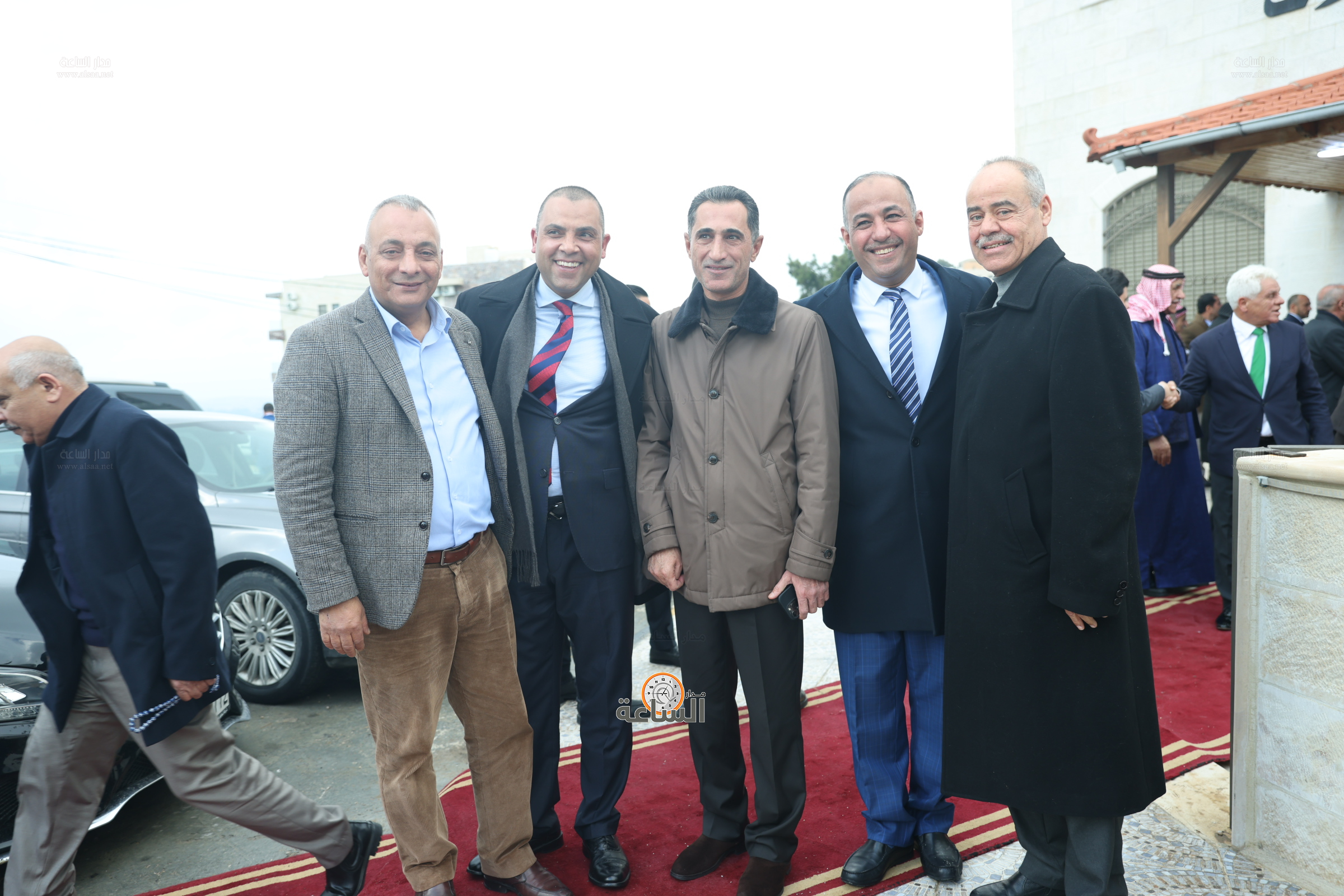 Madar Al-Saa Images 0.7195063613198689