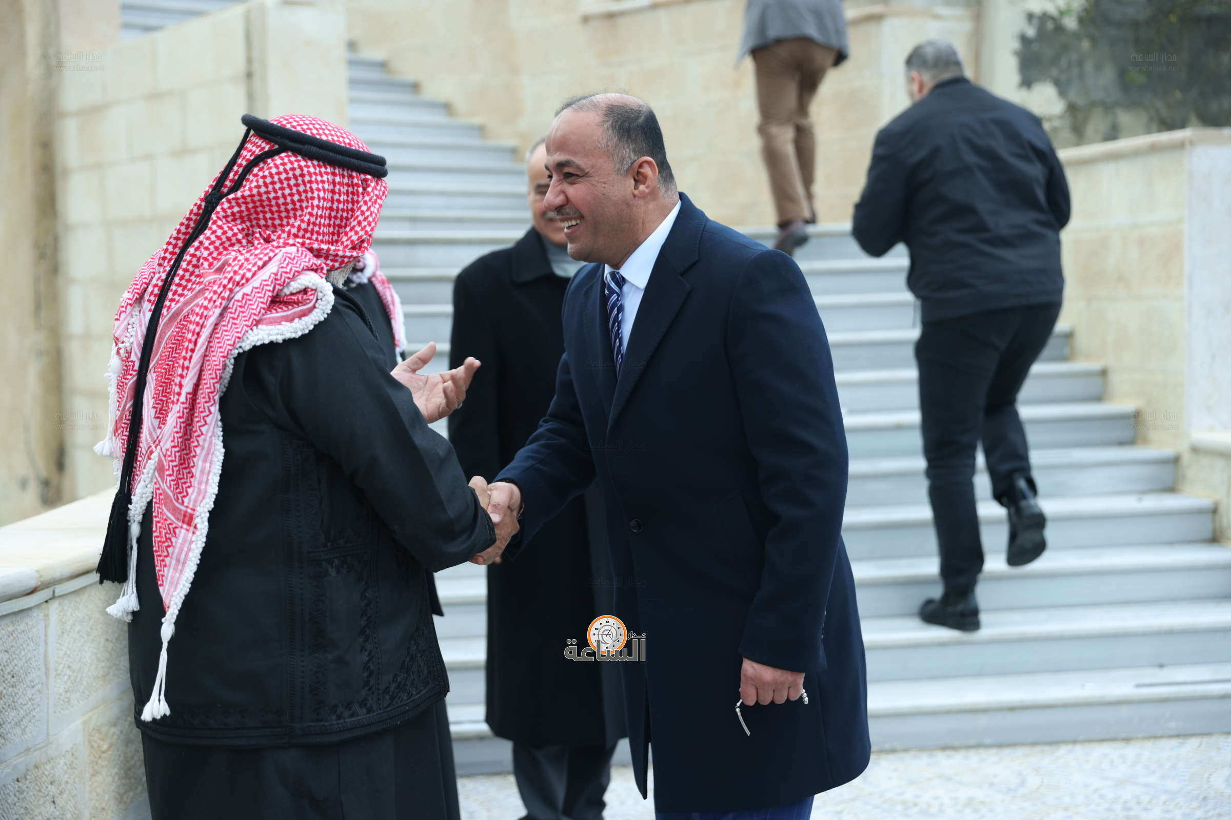 Madar Al-Saa Images 0.1277942278669898