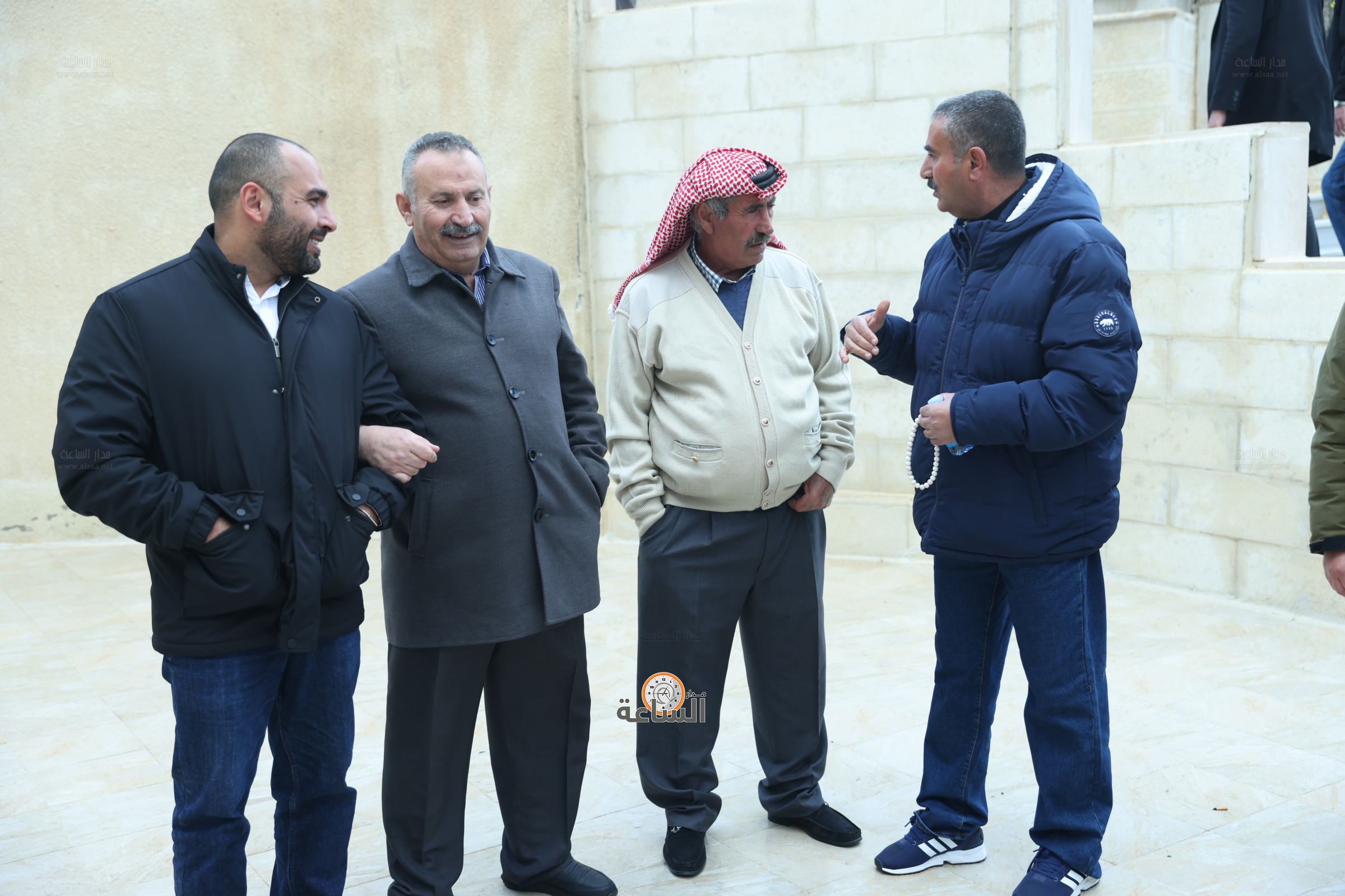 Madar Al-Saa Images 0.4657346039258189