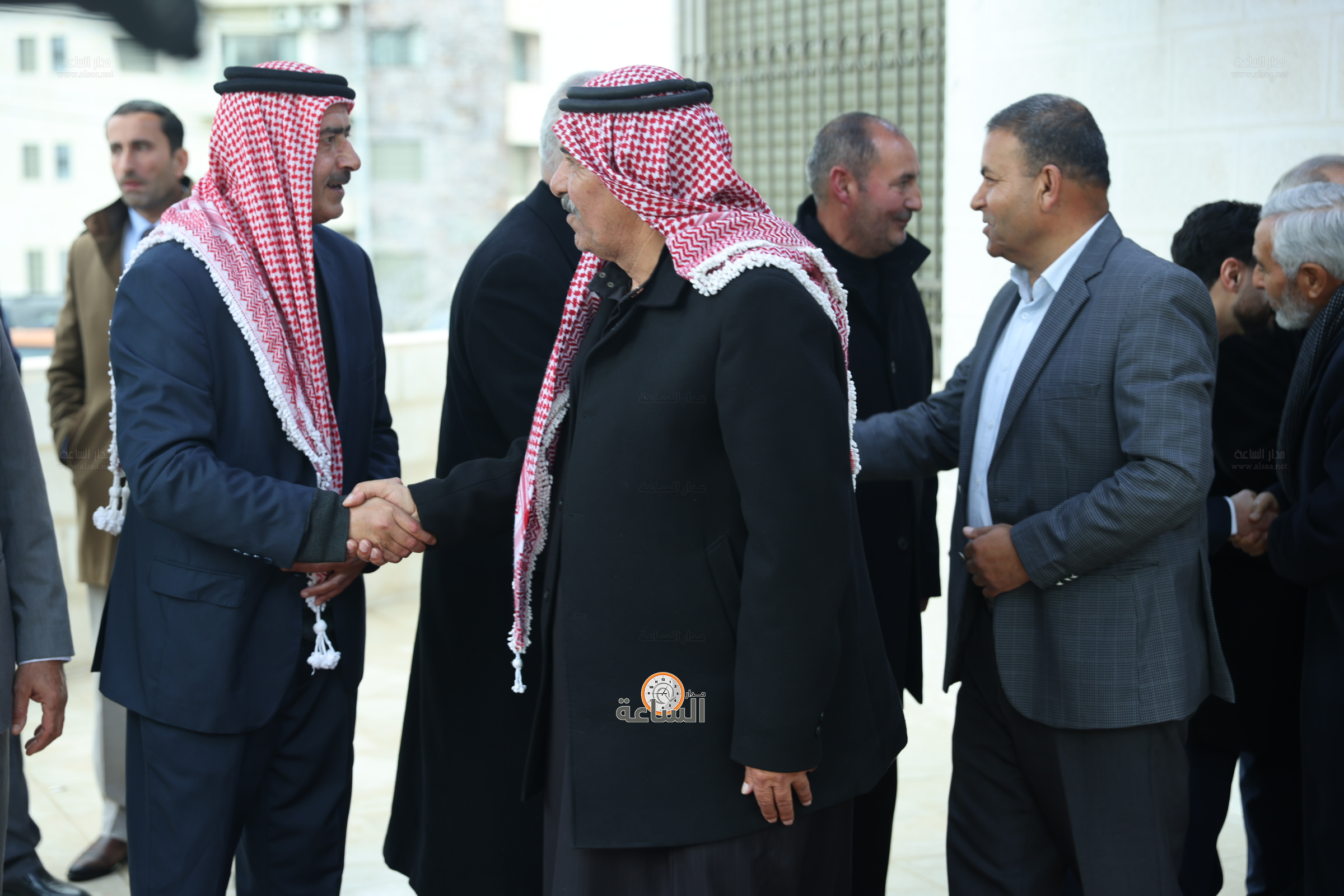 Madar Al-Saa Images 0.9241753179632829