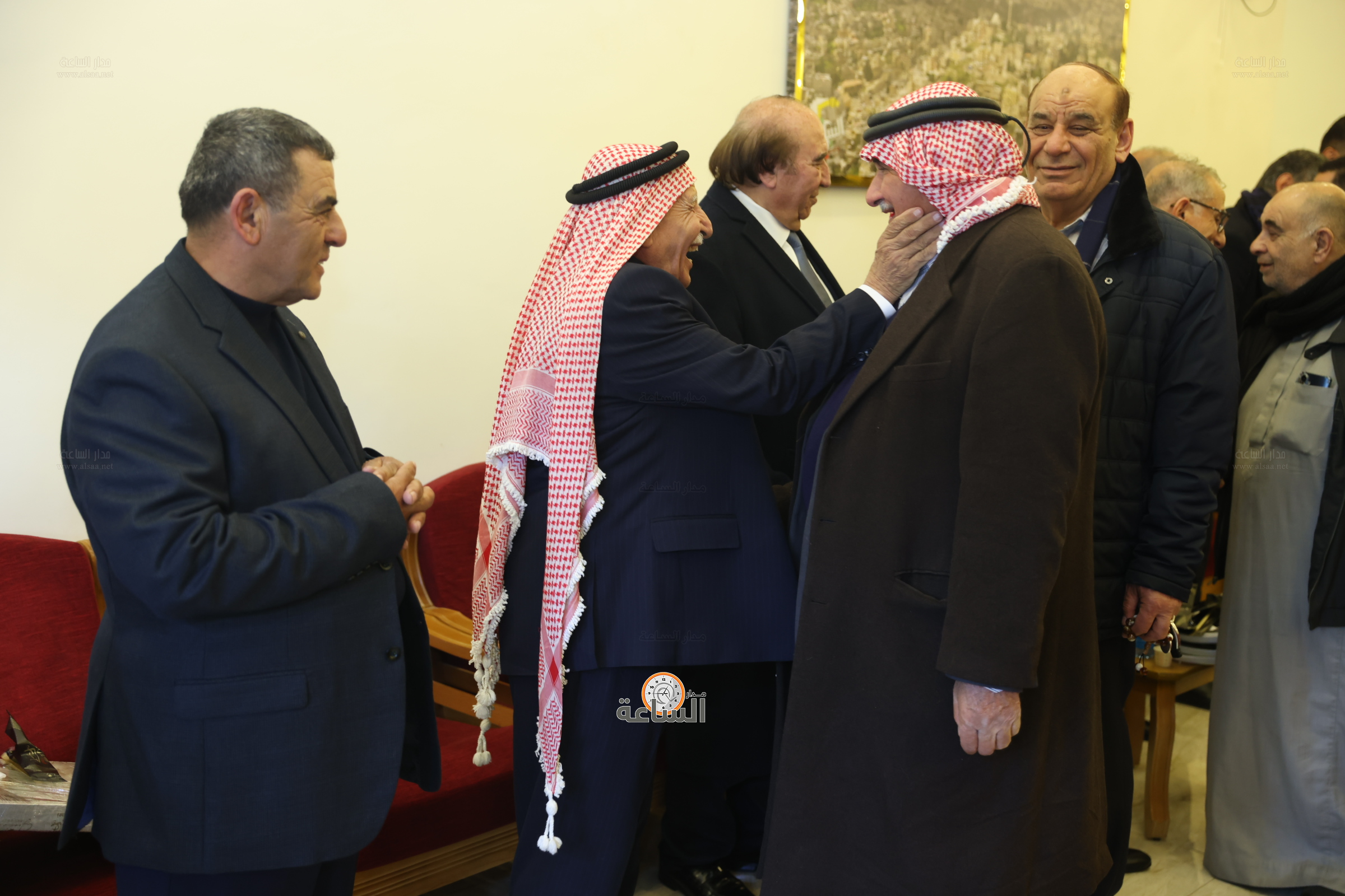 Madar Al-Saa Images 0.6301619913787183