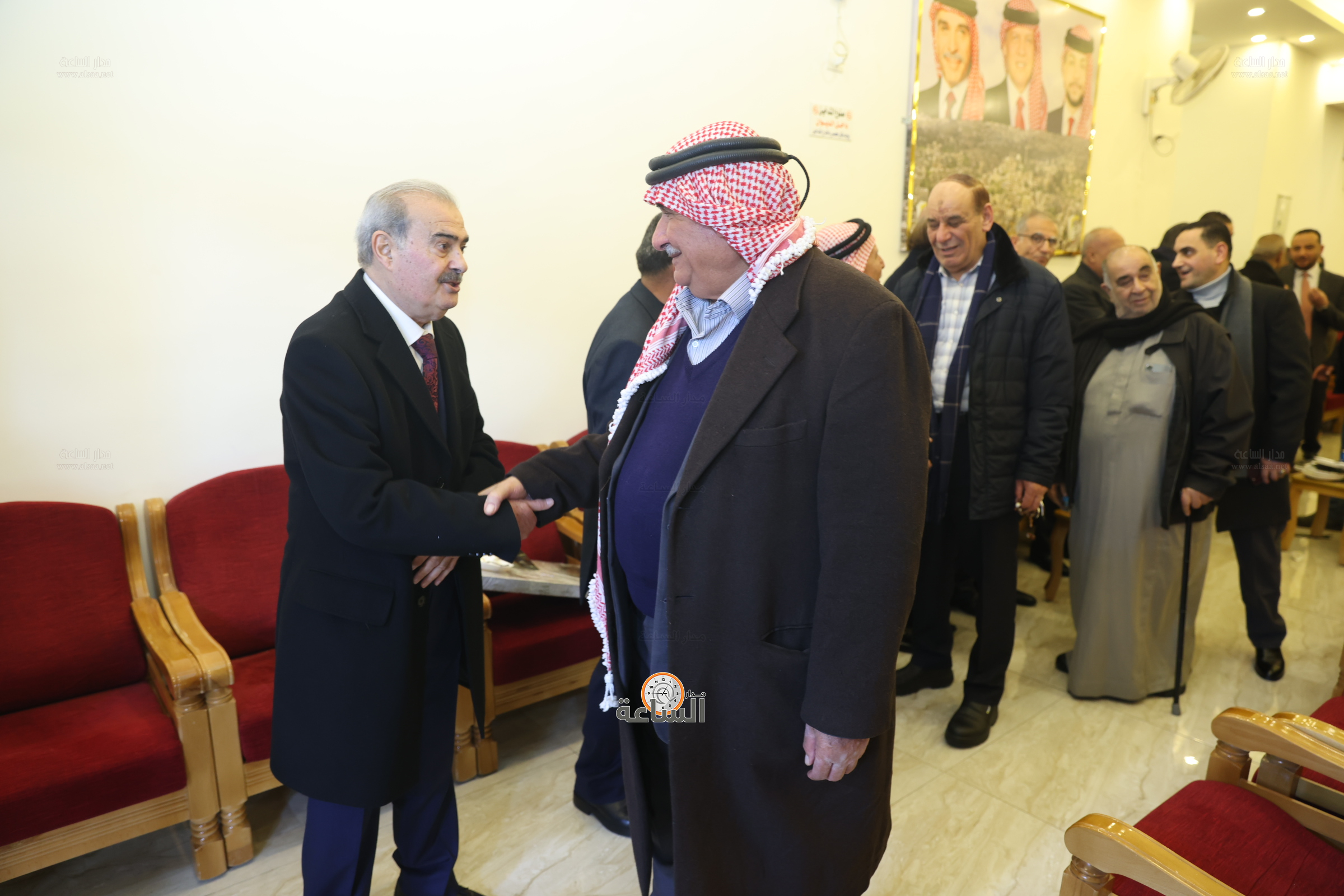 Madar Al-Saa Images 0.37594727706011055