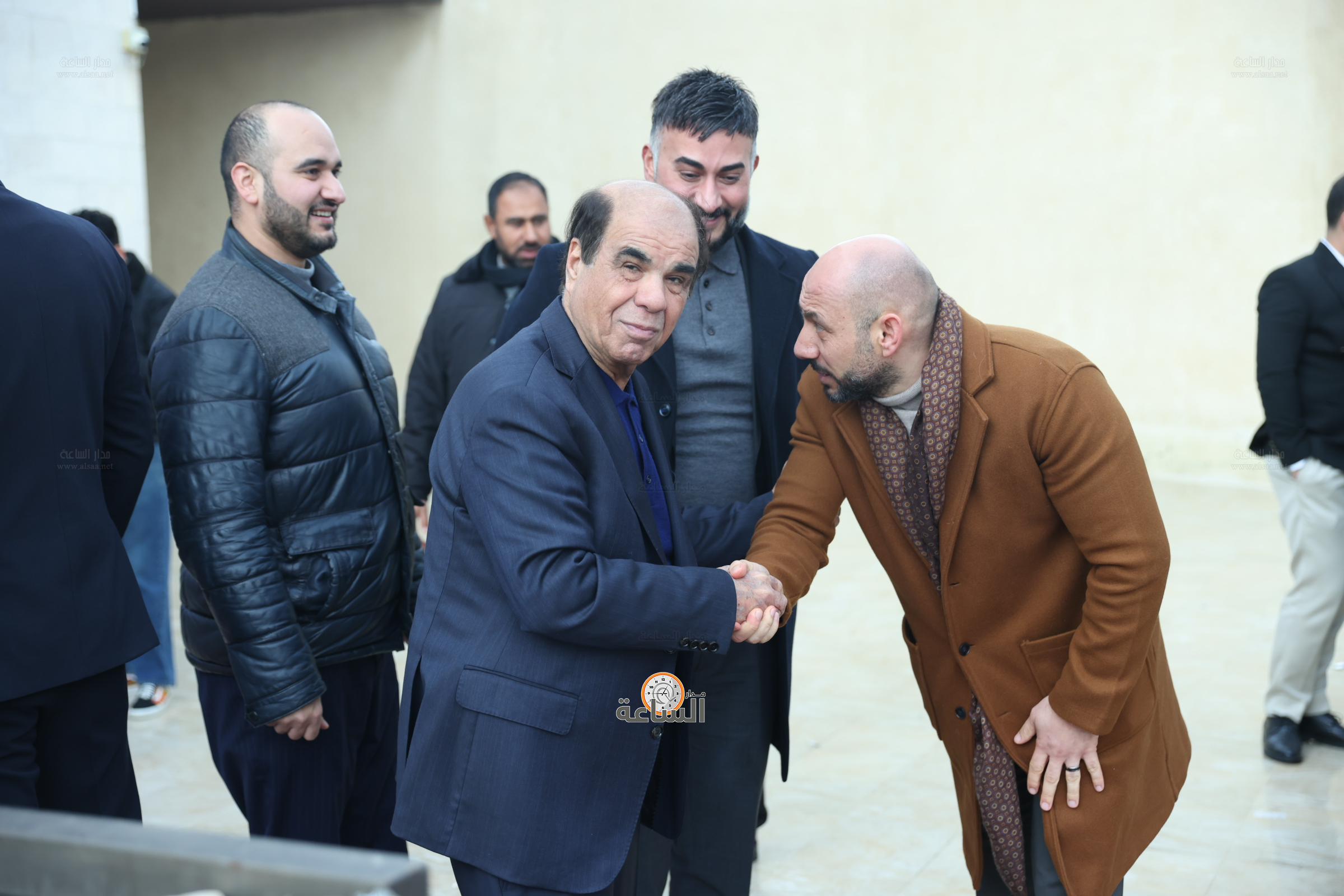 Madar Al-Saa Images 0.4448340609664482