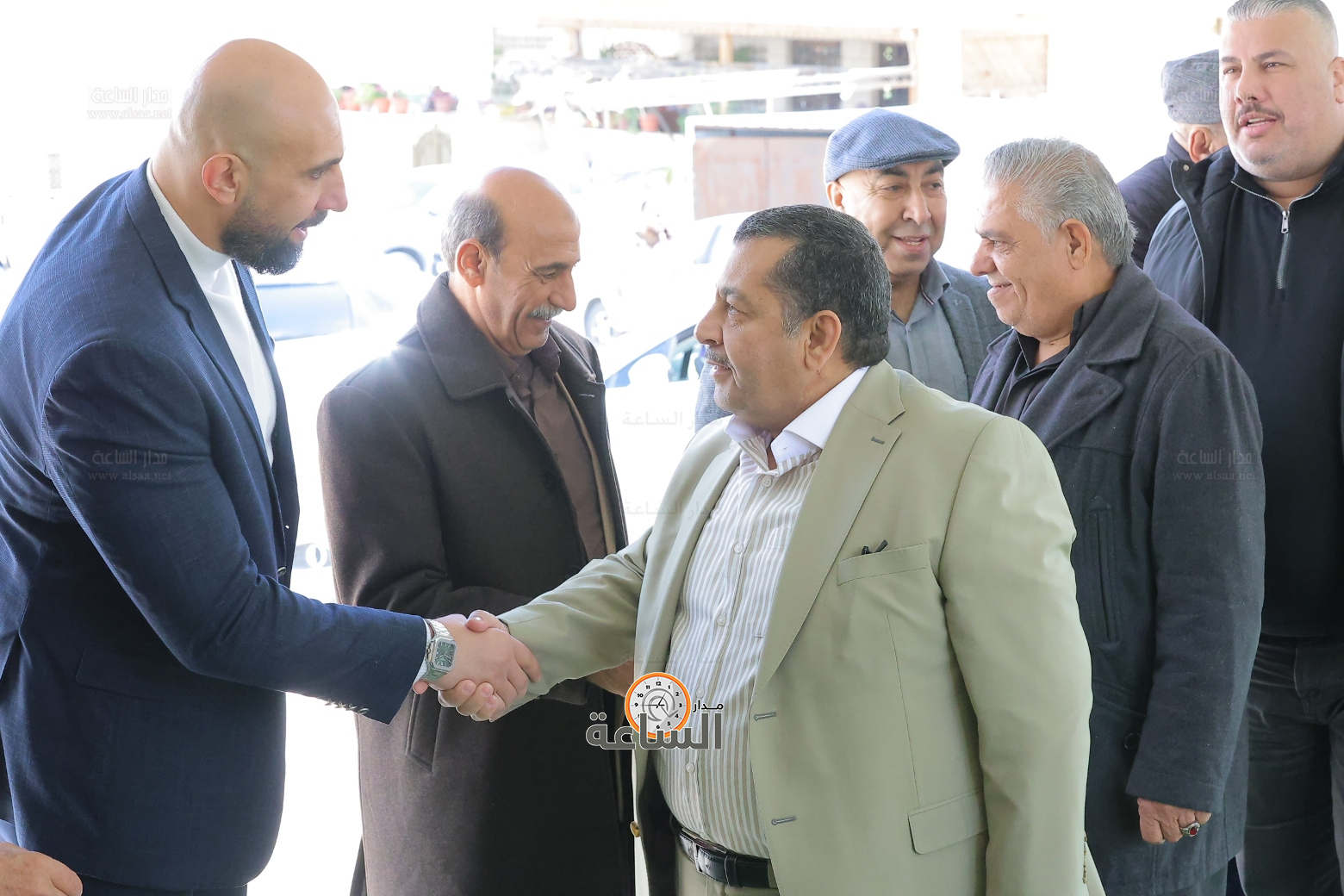 Madar Al-Saa Images 0.11684383182643587