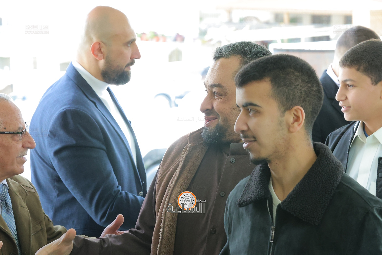 Madar Al-Saa Images 0.9760438293786082