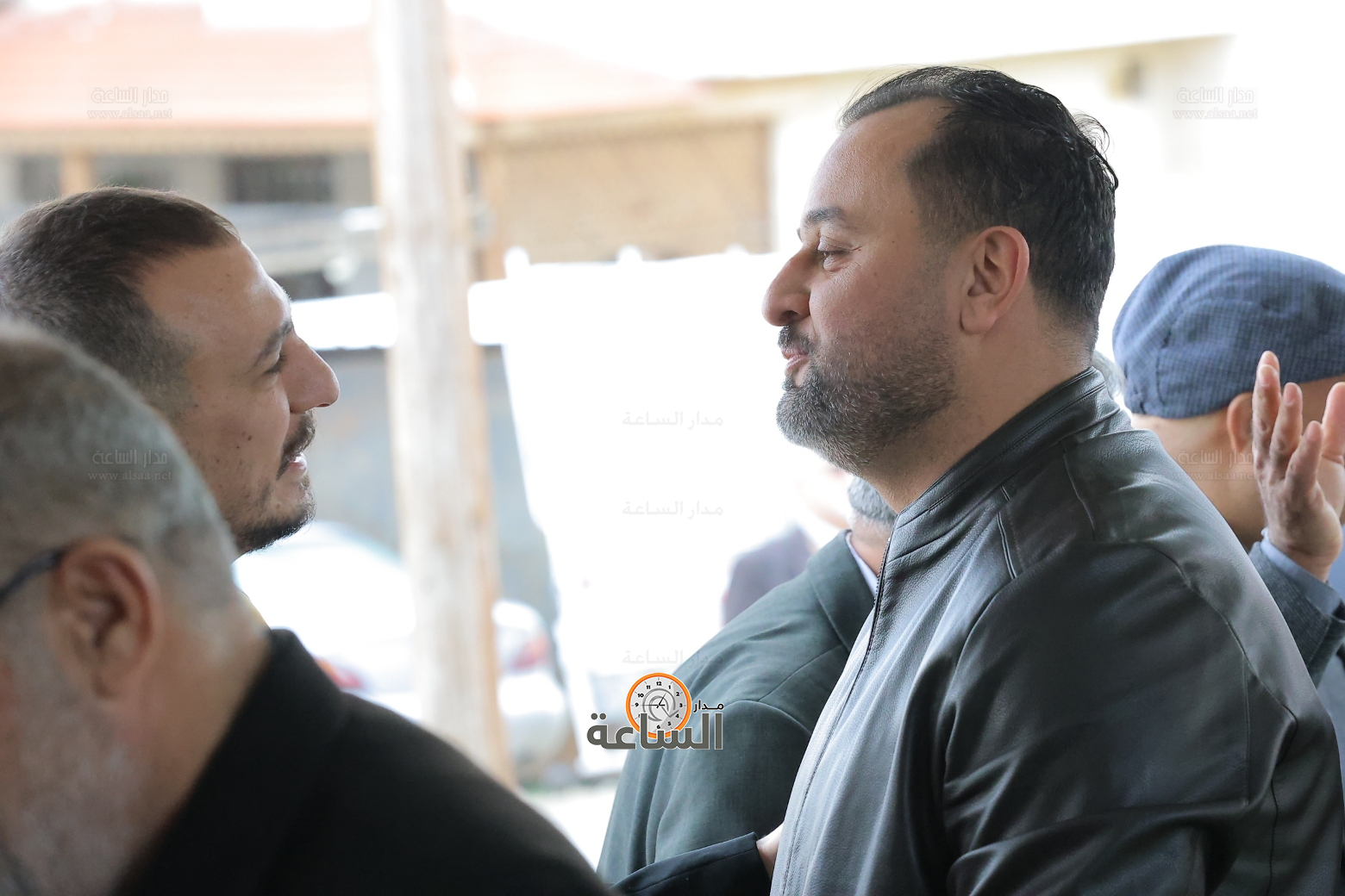 Madar Al-Saa Images 0.6454450856509094