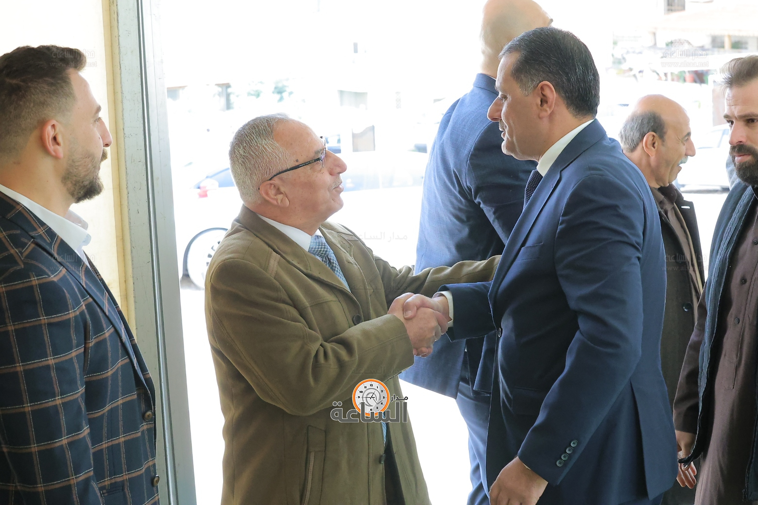 Madar Al-Saa Images 0.9459199743637959