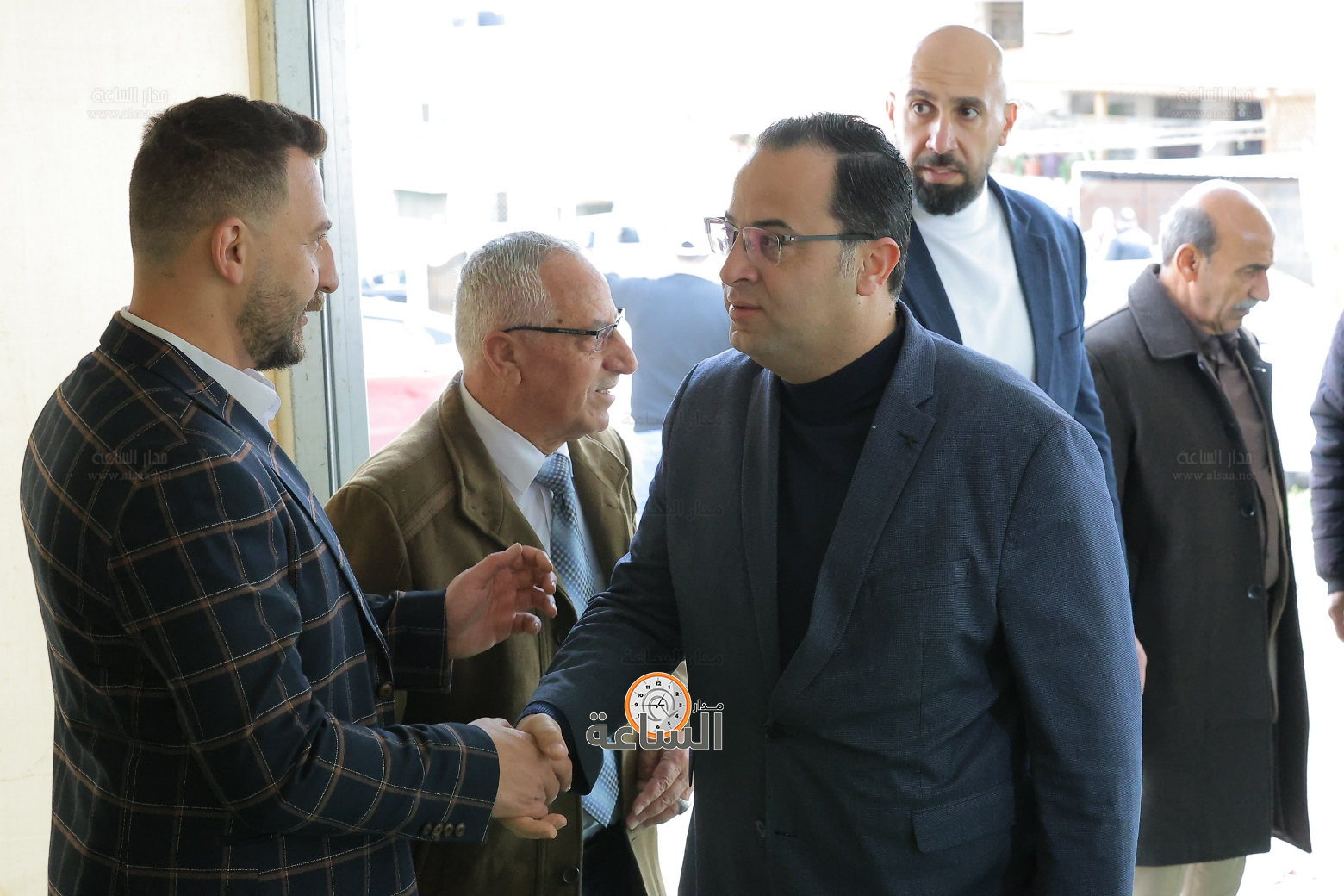 Madar Al-Saa Images 0.32650850038152357