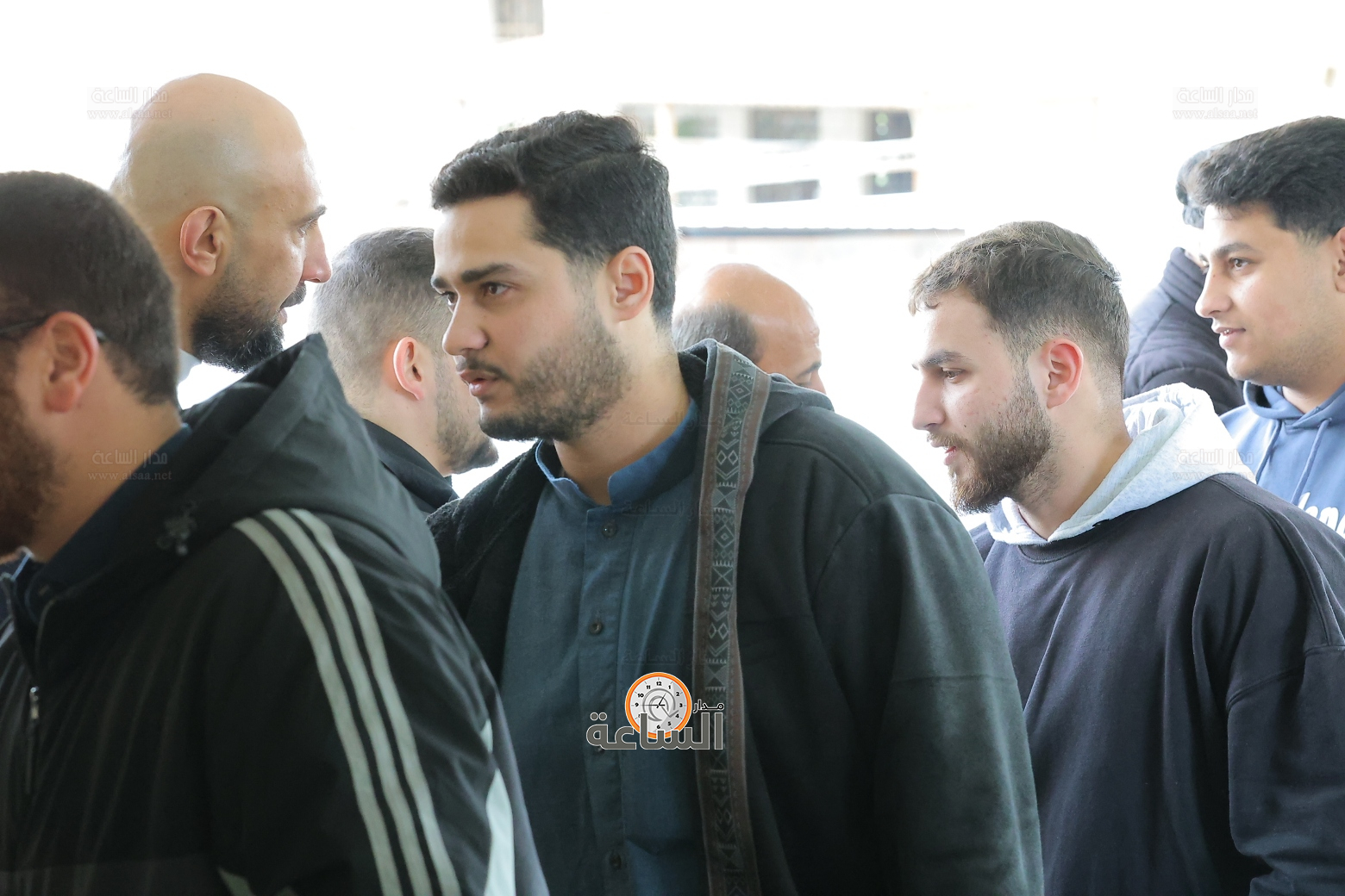 Madar Al-Saa Images 0.3813381335270133