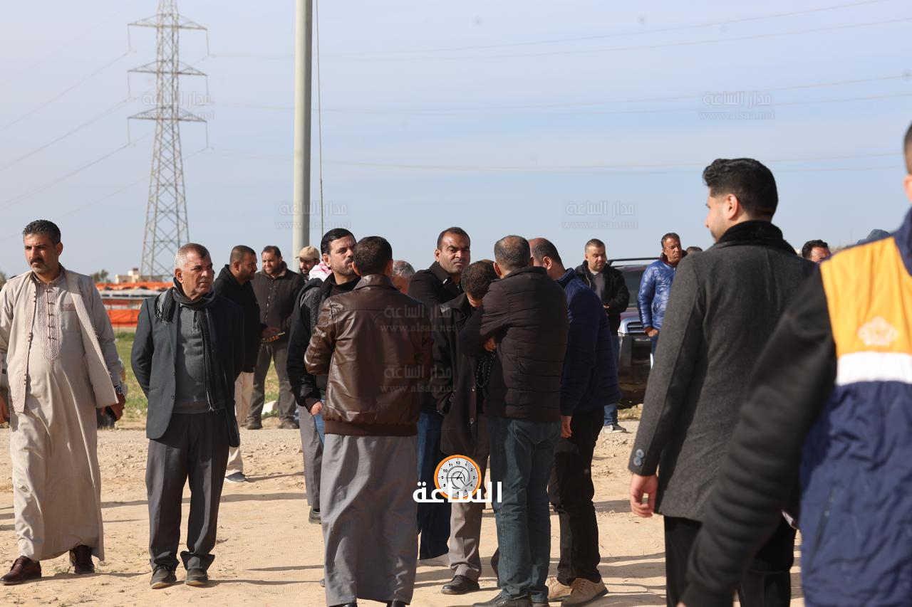 Madar Al-Saa Images 0.2184200772042425