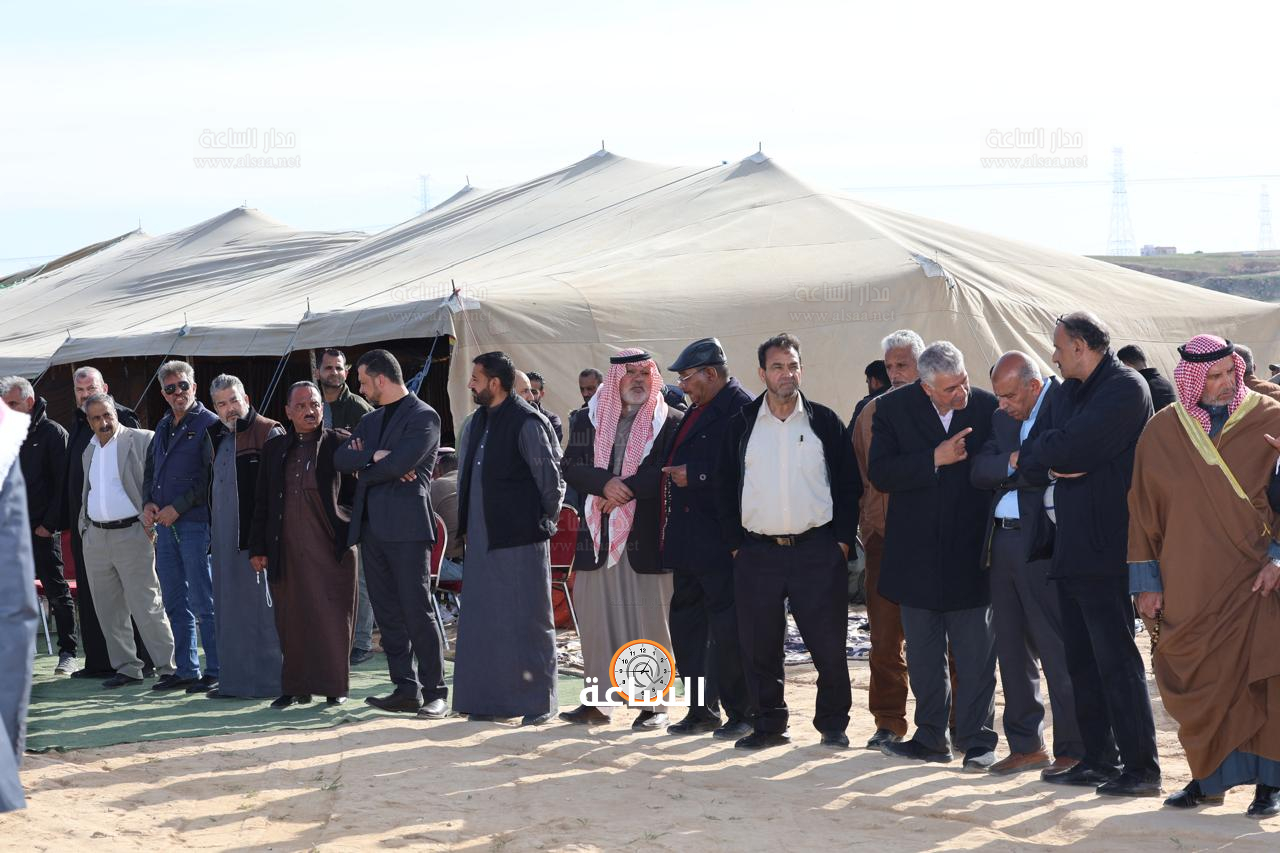 Madar Al-Saa Images 0.4387538690929139