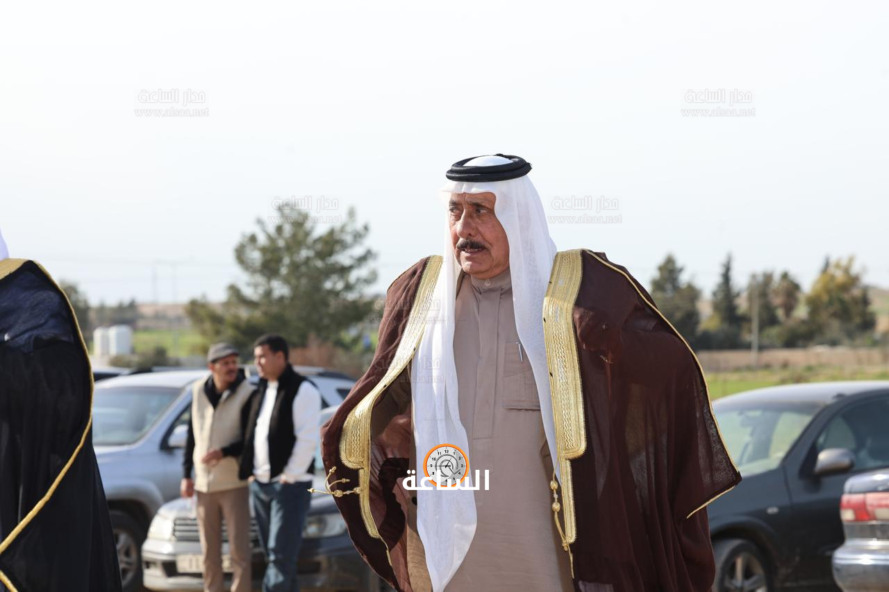 Madar Al-Saa Images 0.41421150287511743