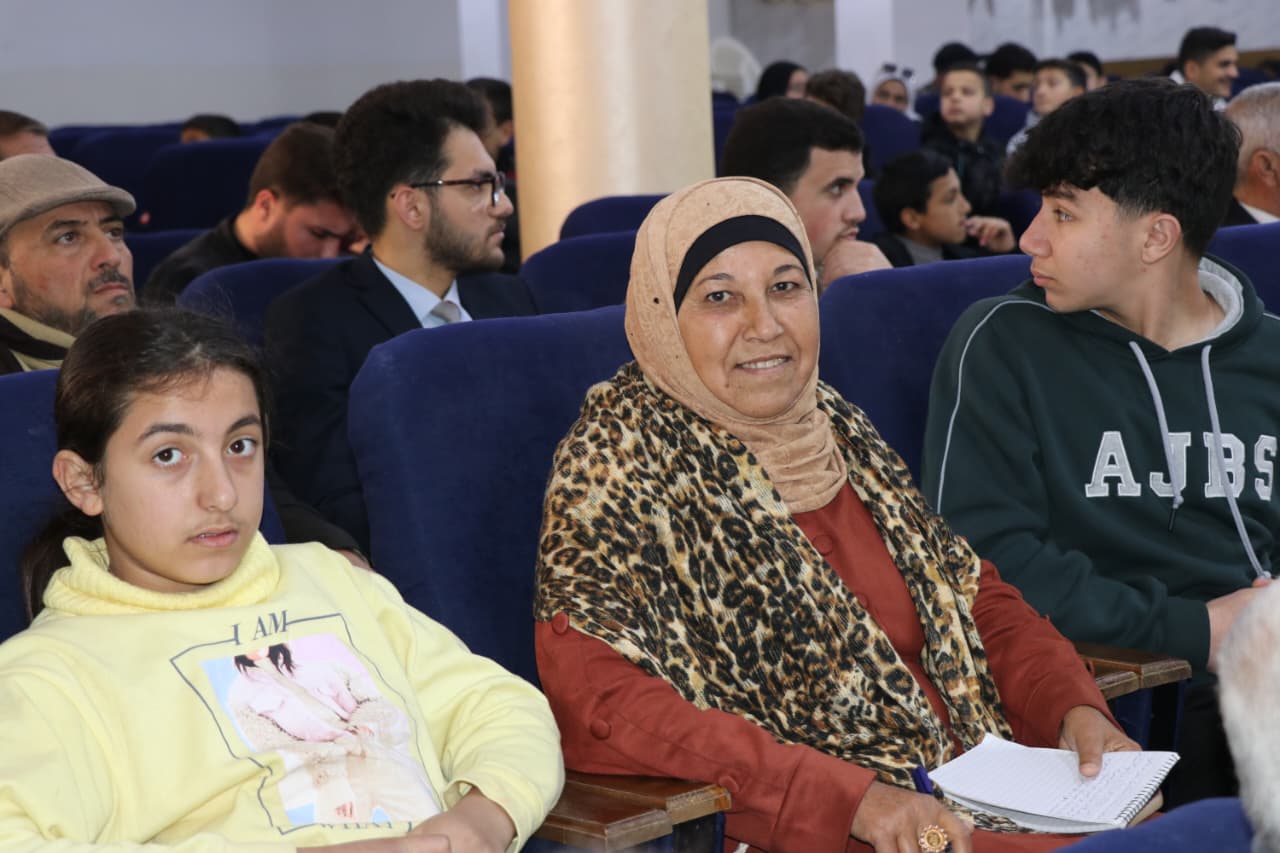 Madar Al-Saa Images 0.026713998334354616