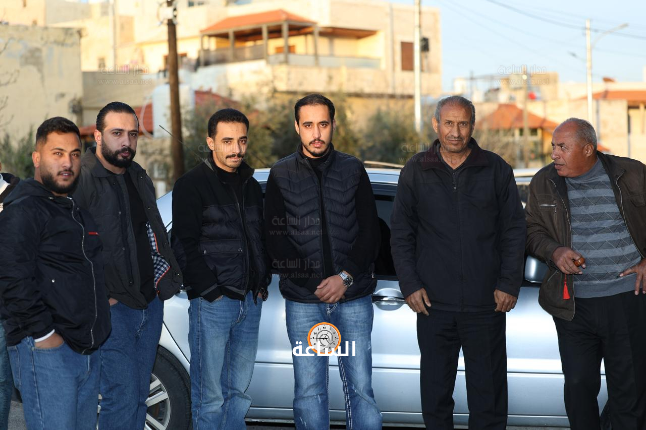 Madar Al-Saa Images 0.37975386133276534