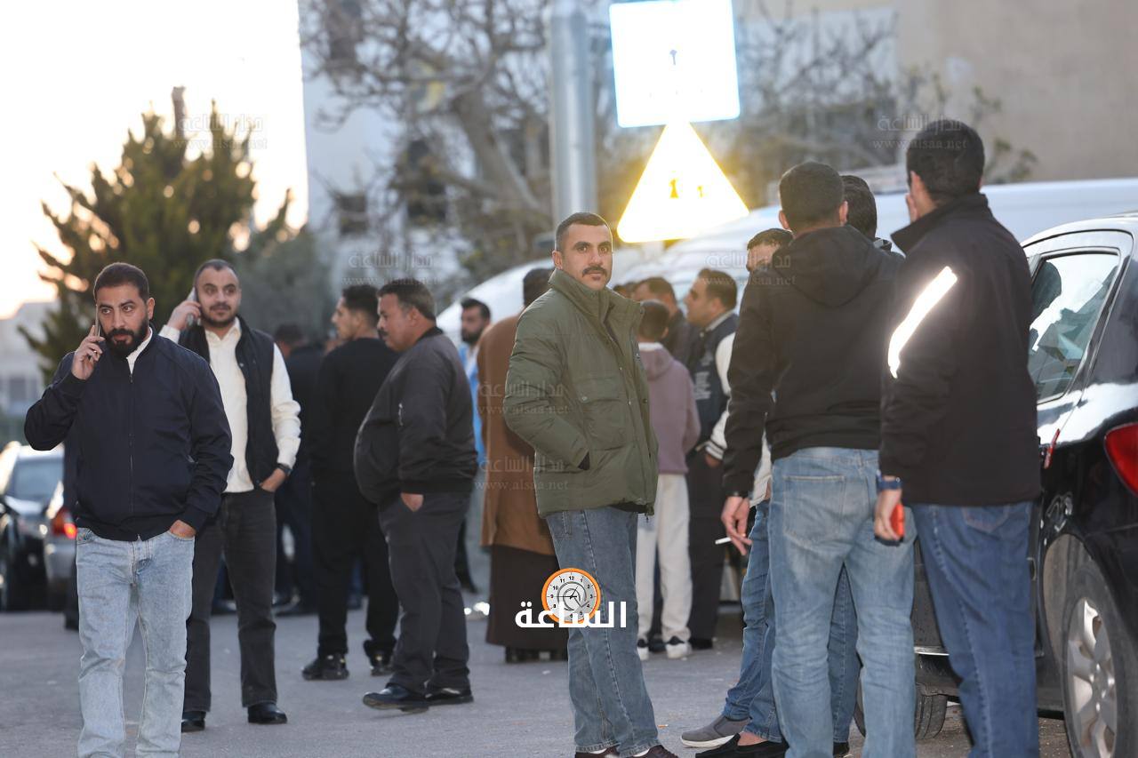 Madar Al-Saa Images 0.44976476088434103