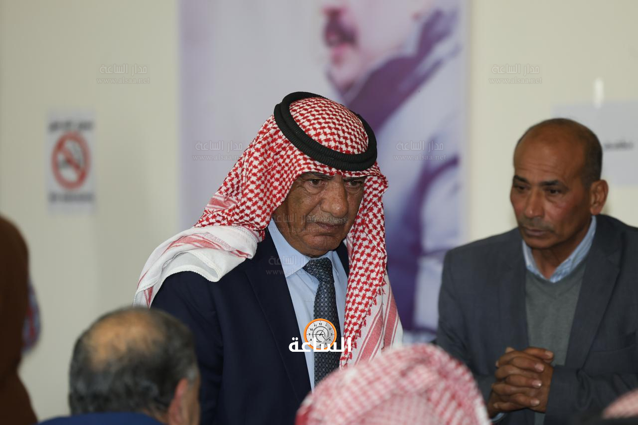 Madar Al-Saa Images 0.051137426784943374