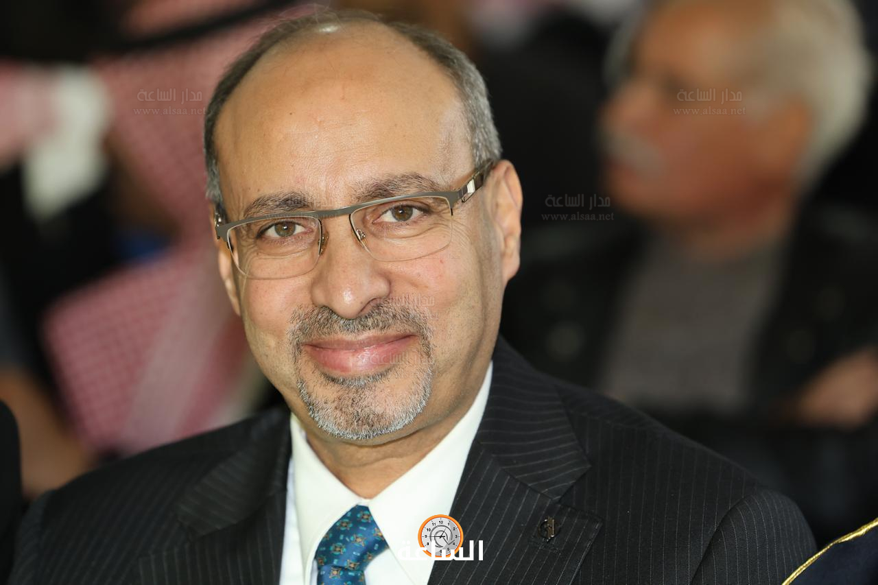 Madar Al-Saa Images 0.10420891357366191