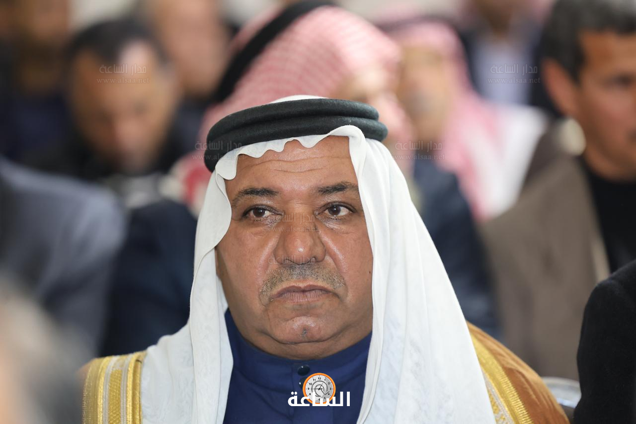 Madar Al-Saa Images 0.7340254379994949