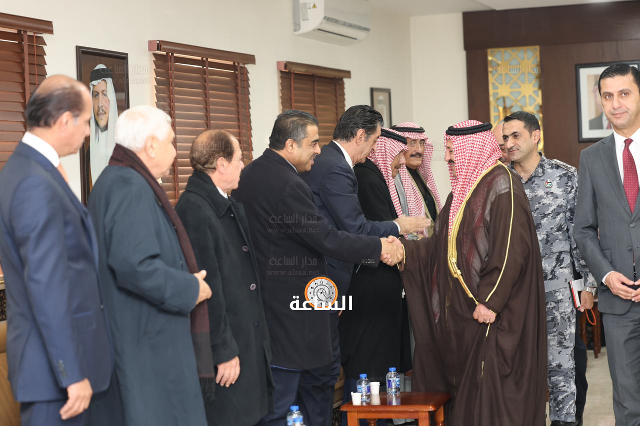 Madar Al-Saa Images 0.34954766821473715