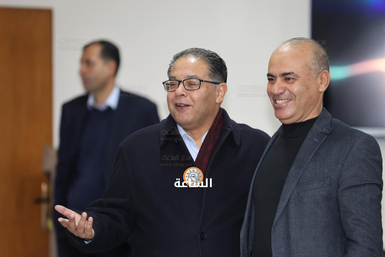 Madar Al-Saa Images 0.5919320584188686