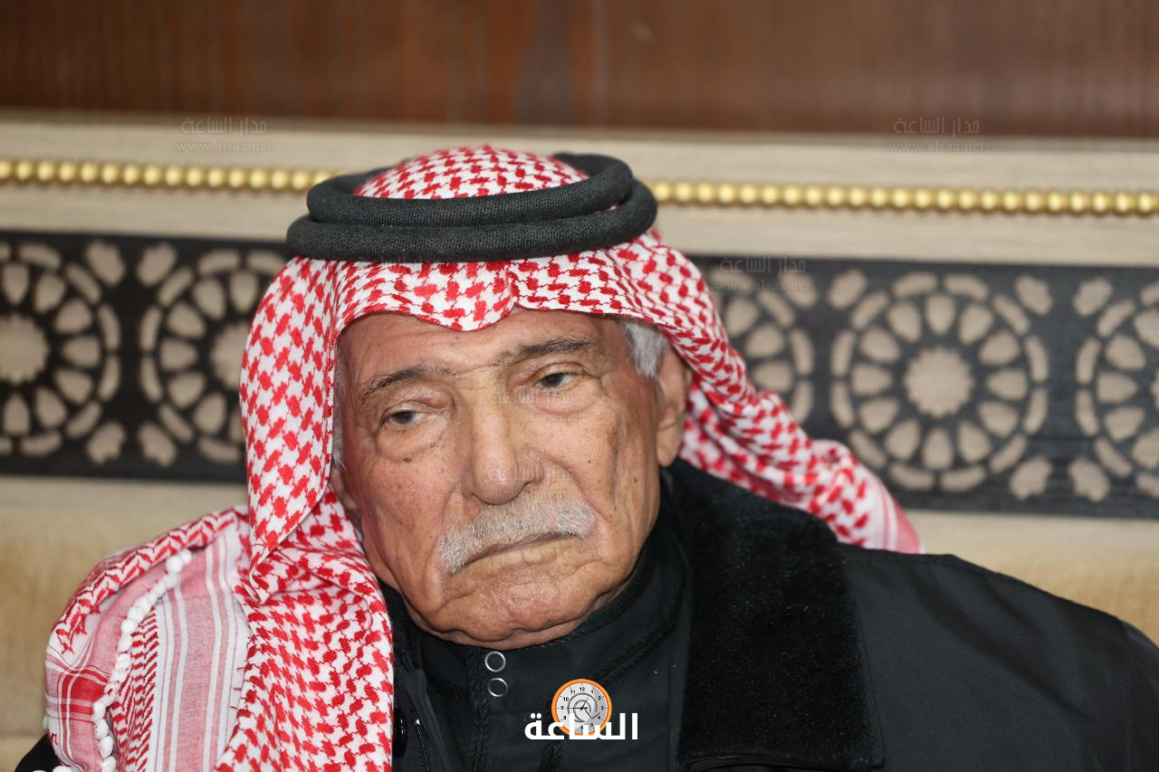 Madar Al-Saa Images 0.7919533315734021