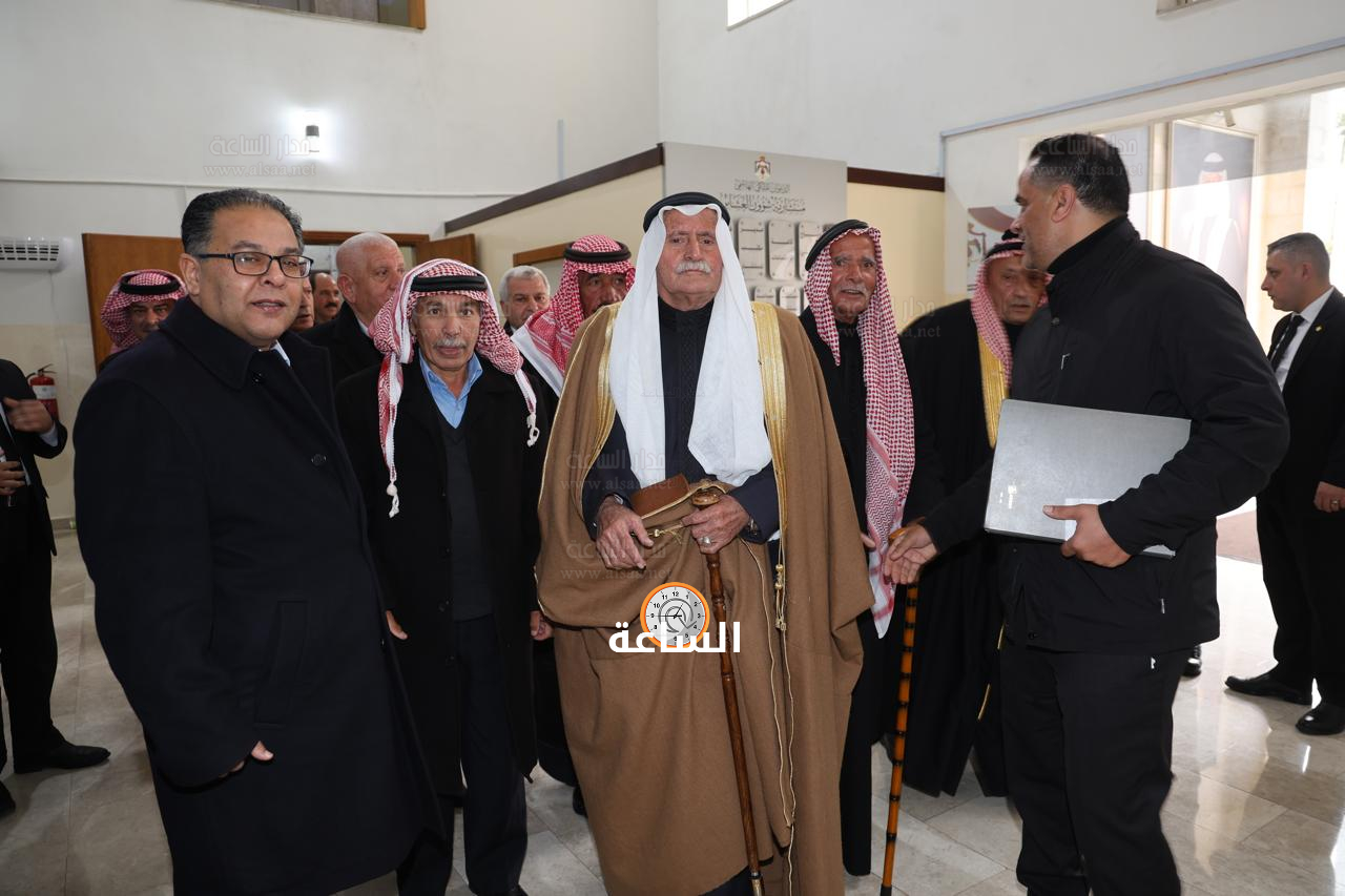 Madar Al-Saa Images 0.9668173684183485