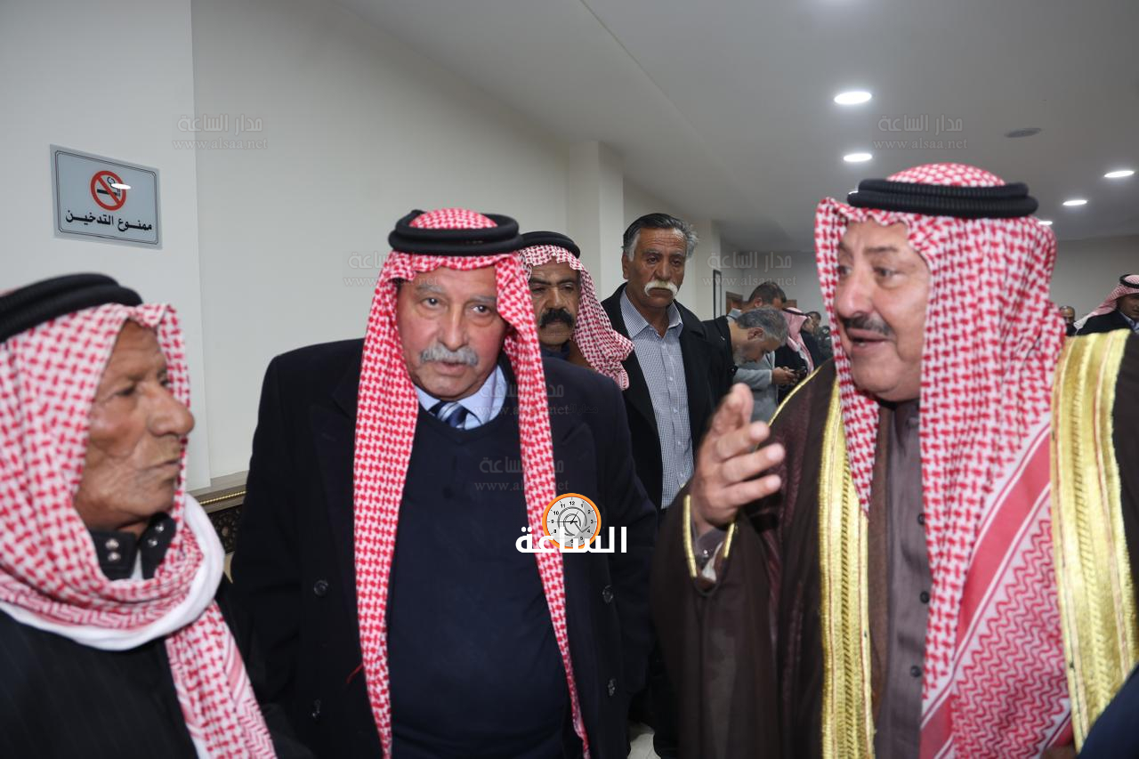 Madar Al-Saa Images 0.03563951703237156