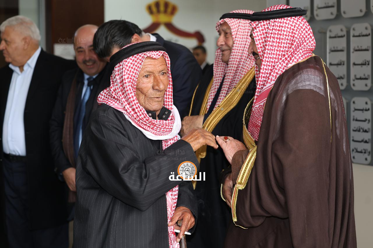 Madar Al-Saa Images 0.26993625361973306