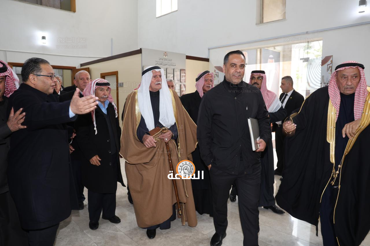 Madar Al-Saa Images 0.025534750502949177