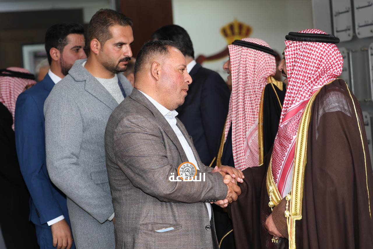 Madar Al-Saa Images 0.18225697588580325