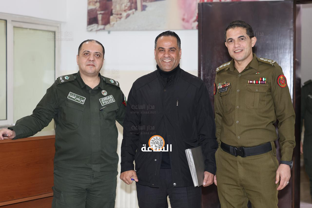 Madar Al-Saa Images 0.8557142137432869