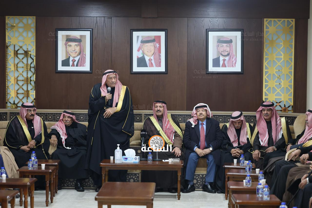 Madar Al-Saa Images 0.7051184070536162