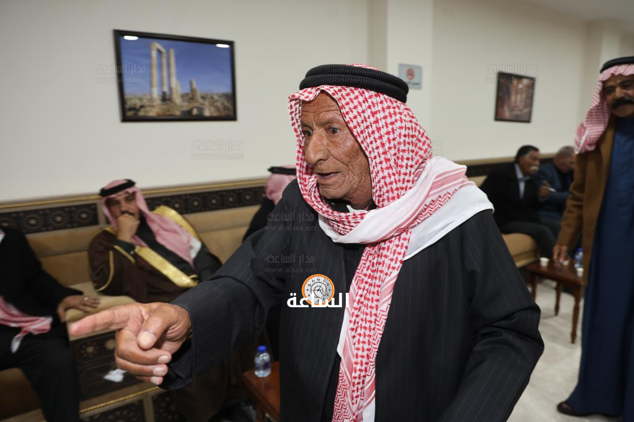 Madar Al-Saa Images 0.14213620260908244