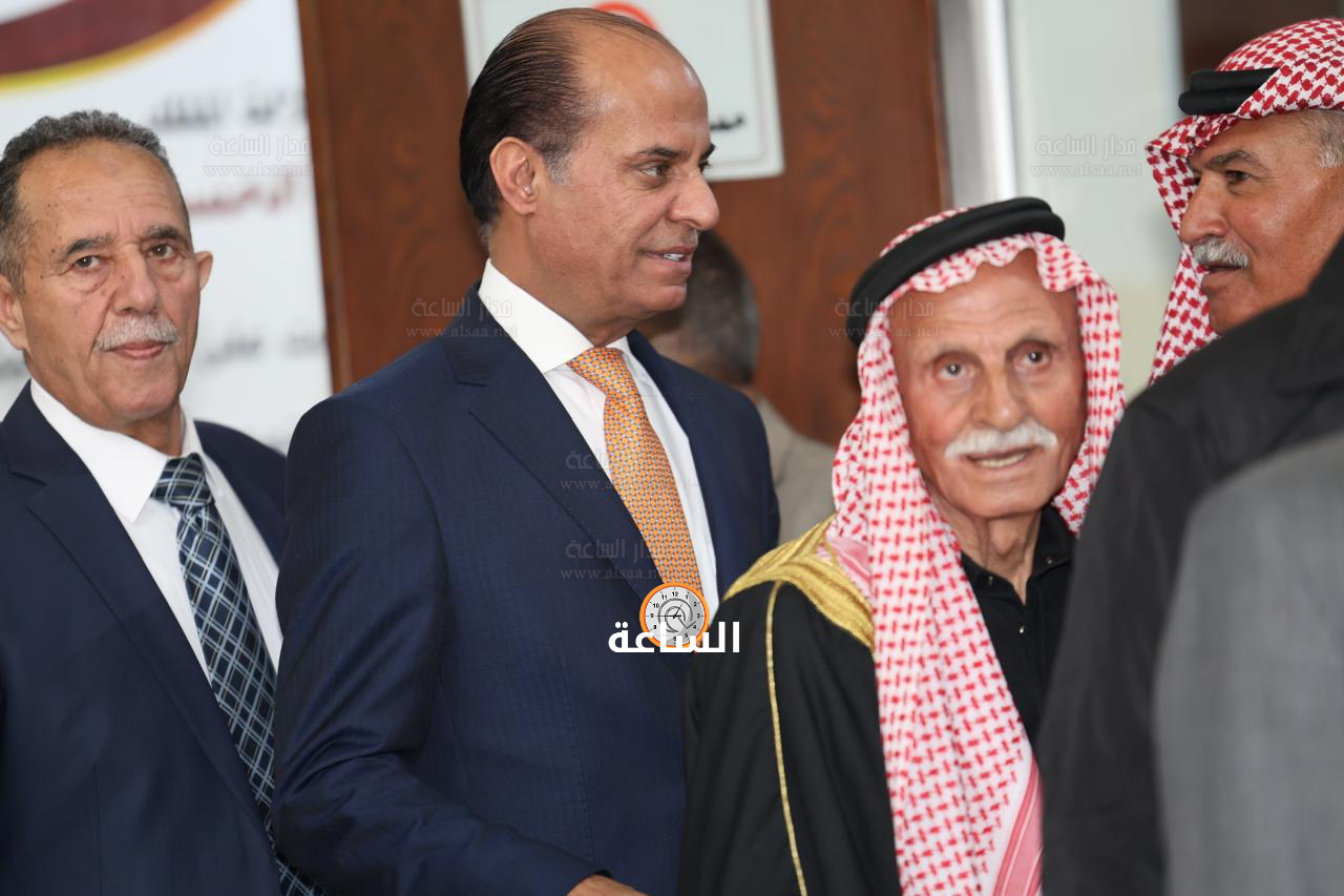 Madar Al-Saa Images 0.8840685845699439