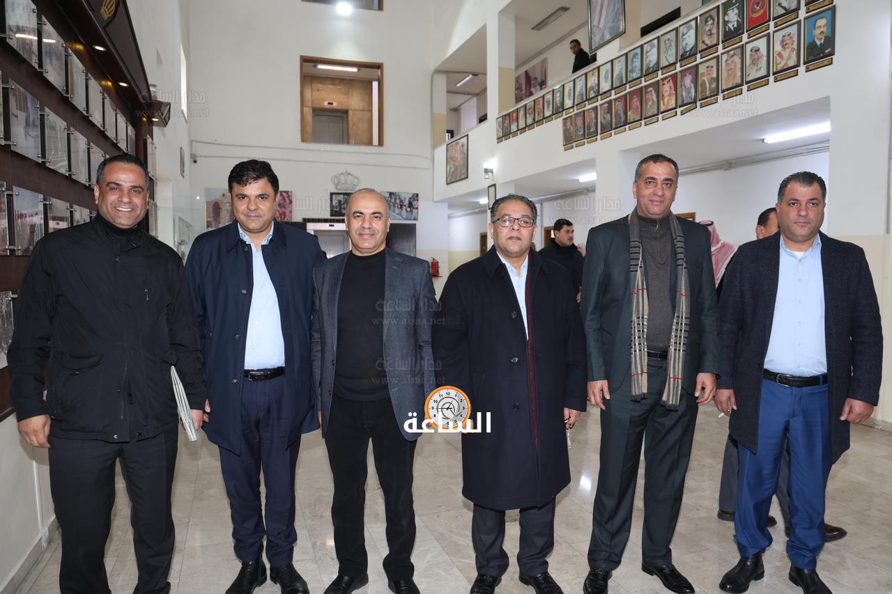 Madar Al-Saa Images 0.5186095227916744