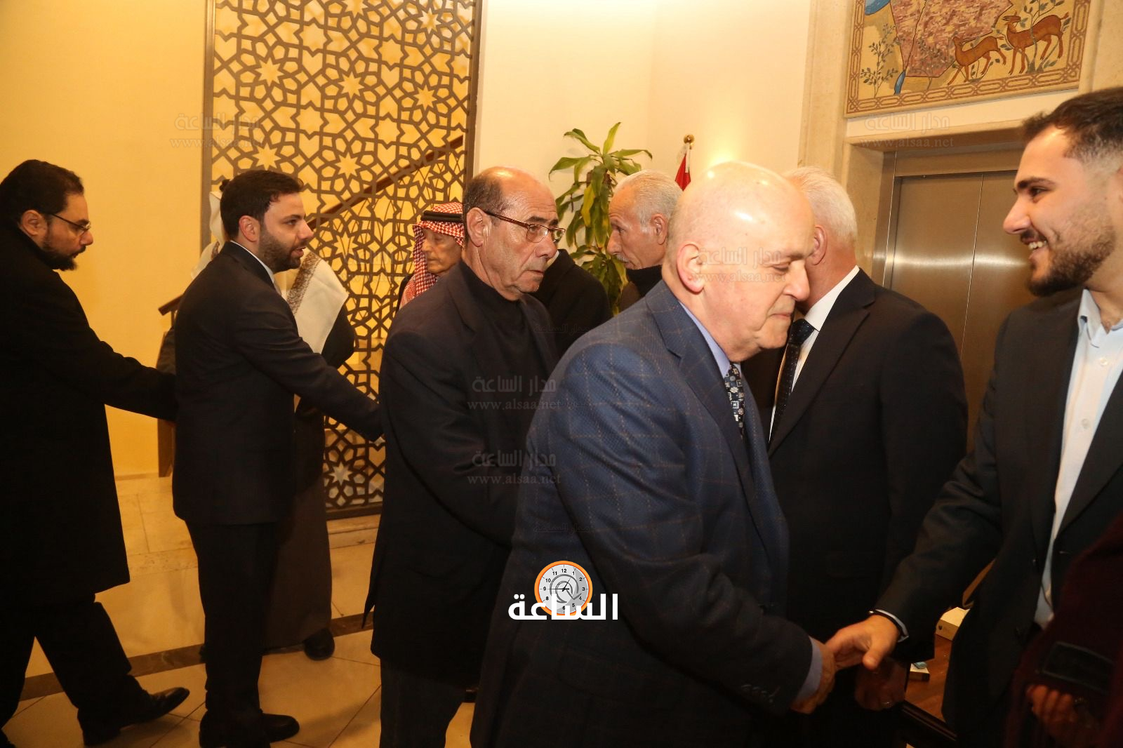 Madar Al-Saa Images 0.43032789084288003