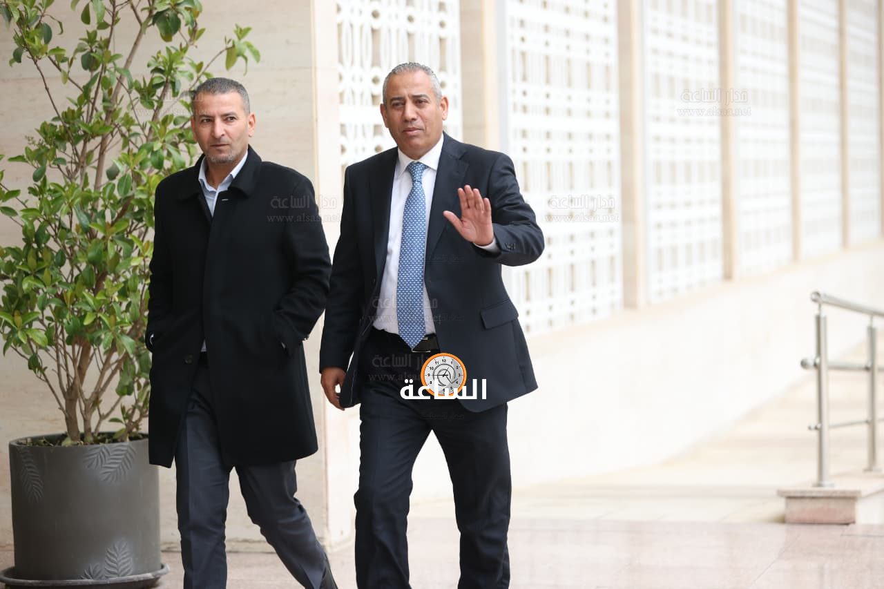 Madar Al-Saa Images 0.4595250991801867