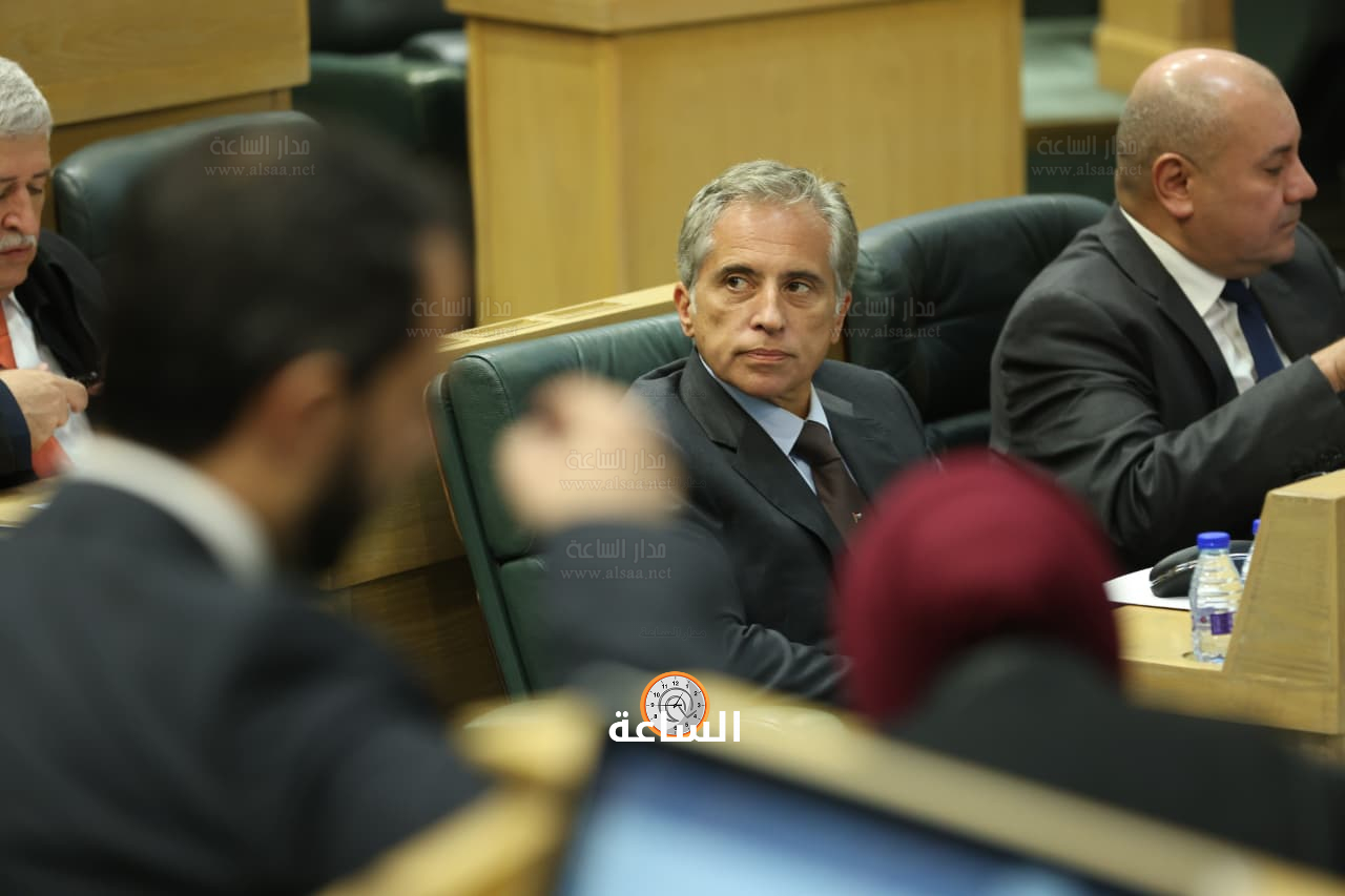 Madar Al-Saa Images 0.21974898486304295