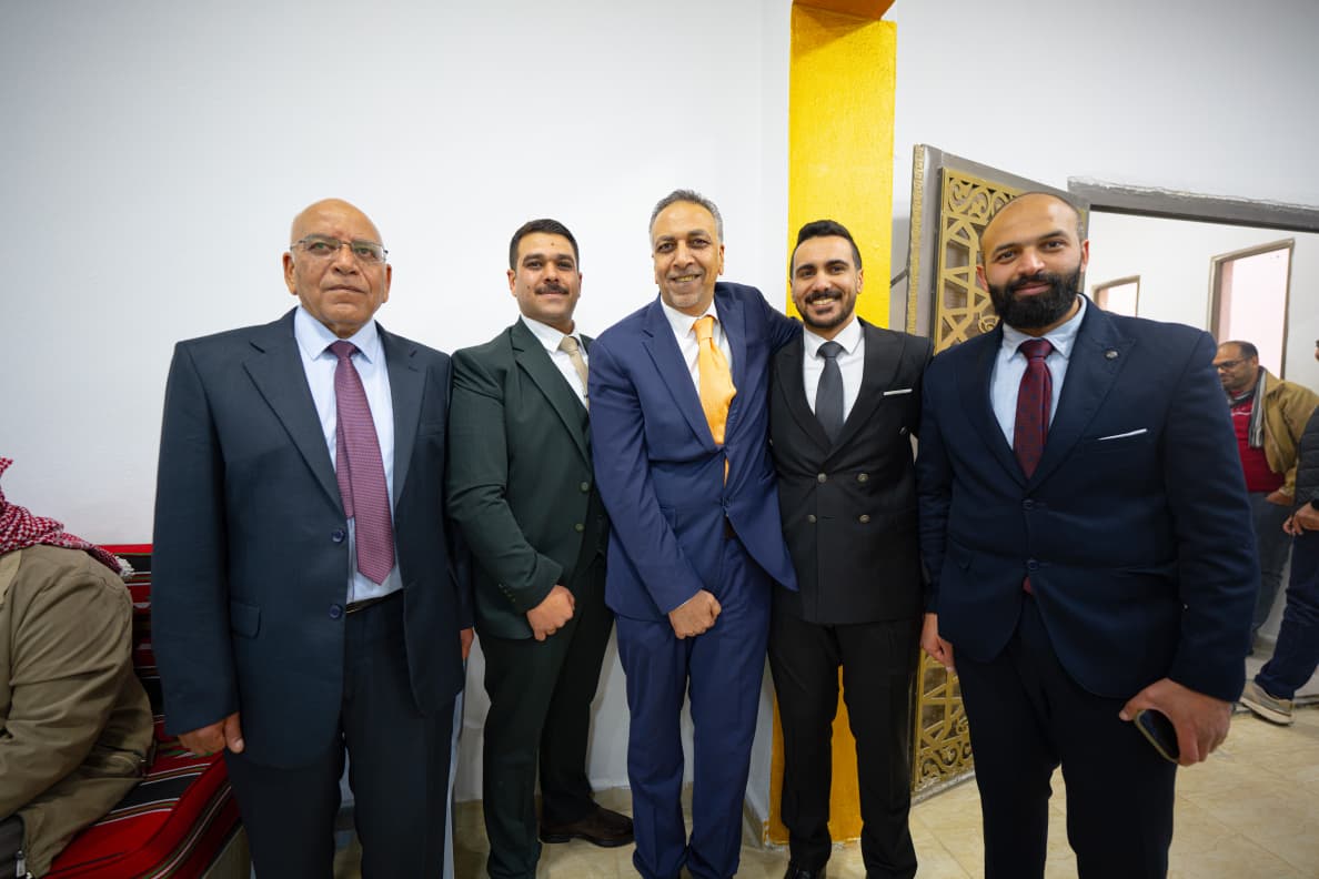 Madar Al-Saa Images 0.8915230327770329