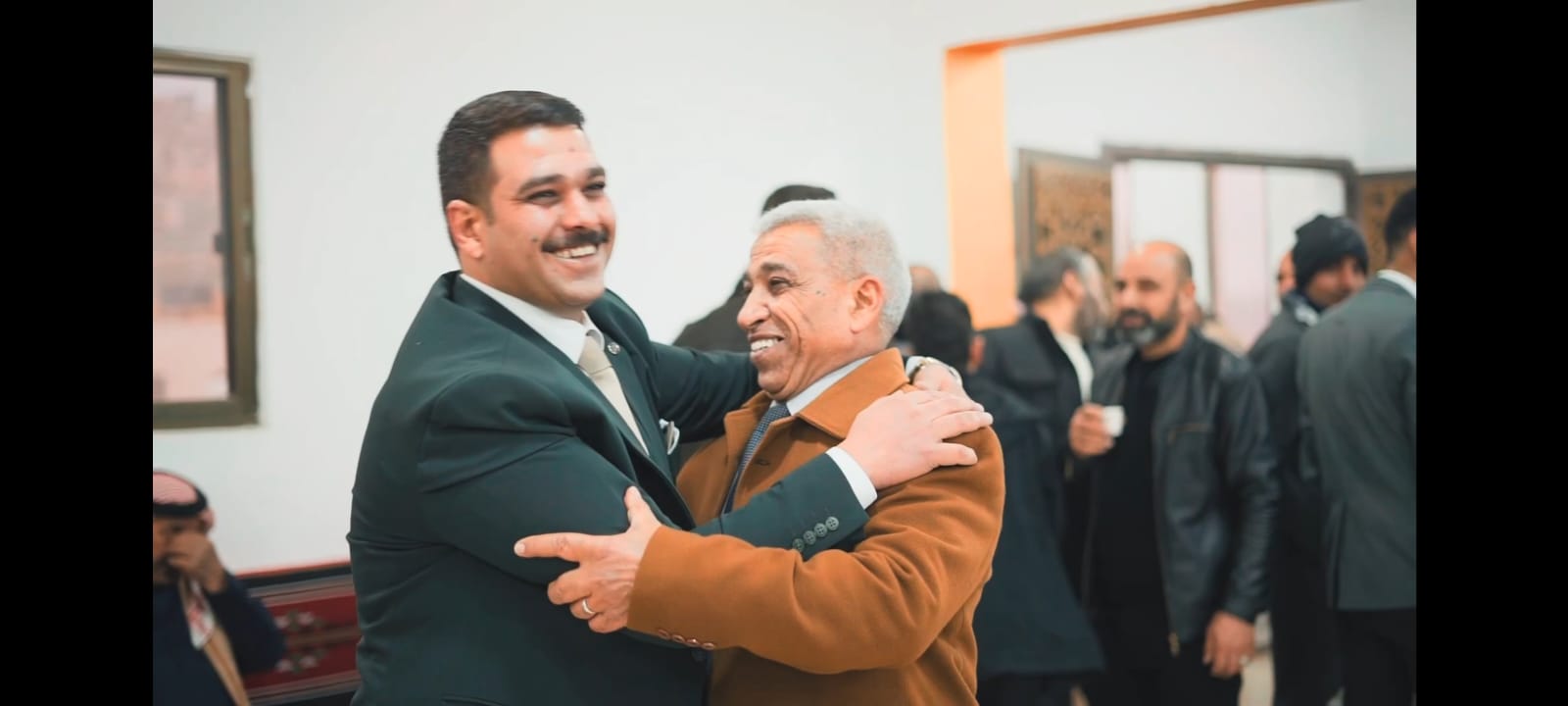 Madar Al-Saa Images 0.6449262393569549